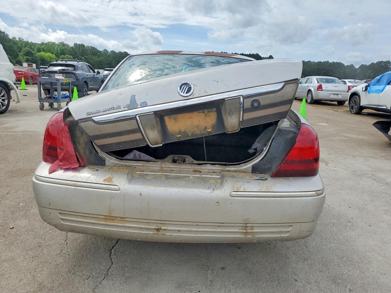 2006 Mercury Grand Marquis Ls Tan vin: 2MEFM75V16X645731