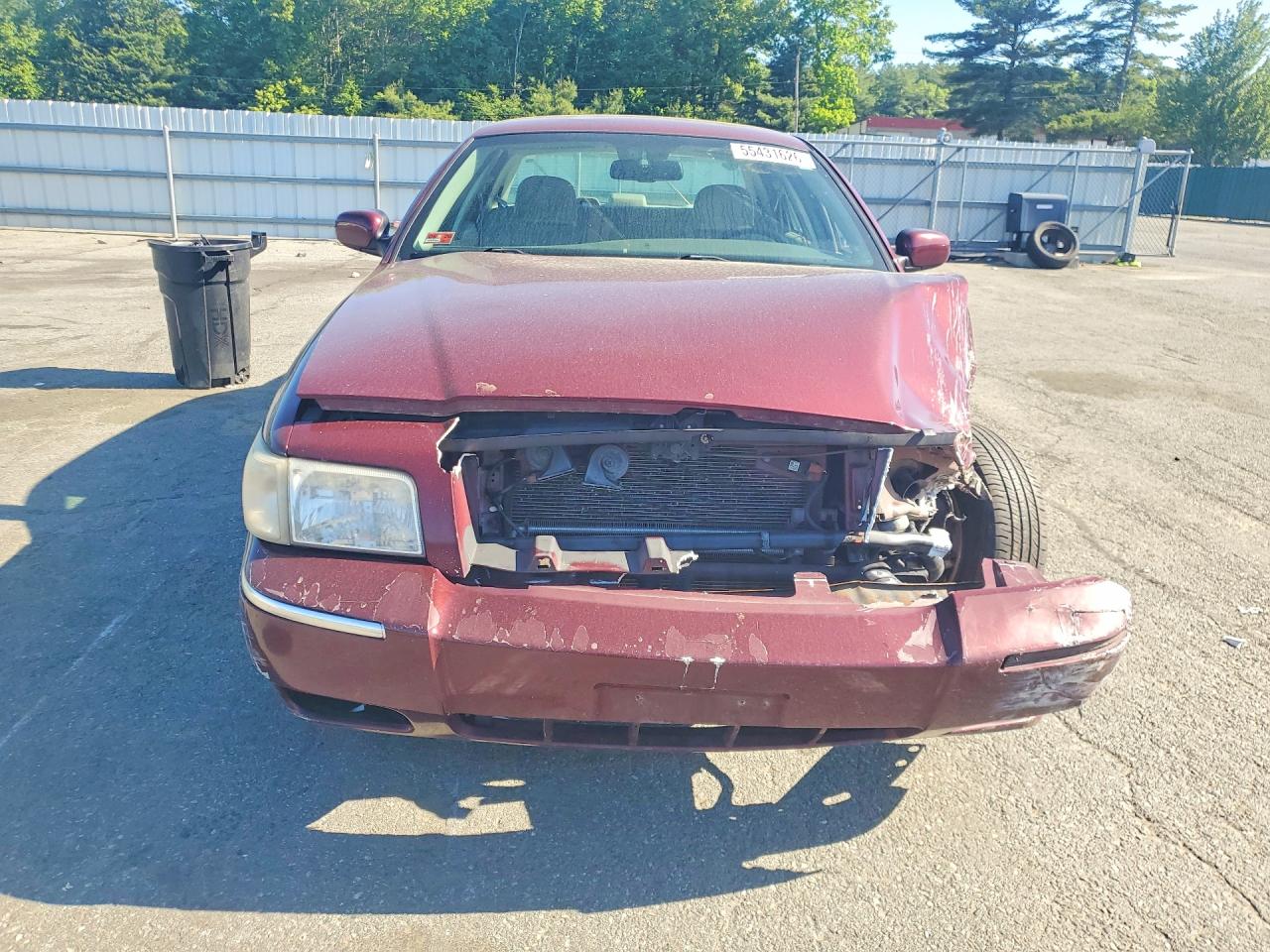 2007 Mercury Grand Marquis Ls Red vin: 2MEFM75V17X639090