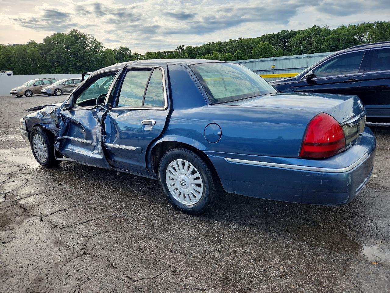 2007 Mercury Grand Marquis Ls Blue vin: 2MEFM75V17X640658