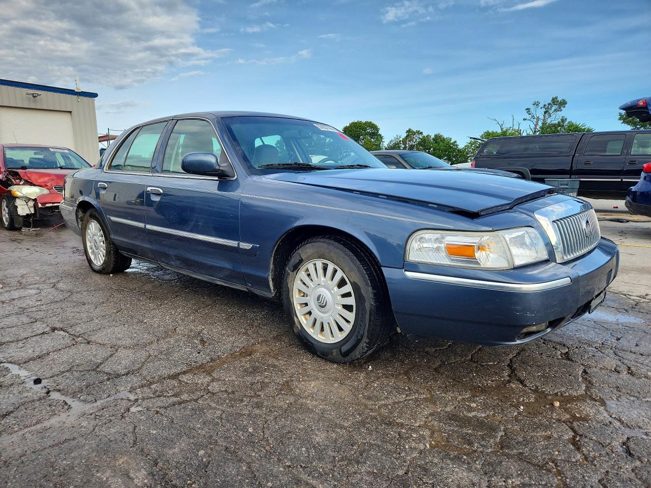 2007 Mercury Grand Marquis Ls Blue vin: 2MEFM75V17X640658