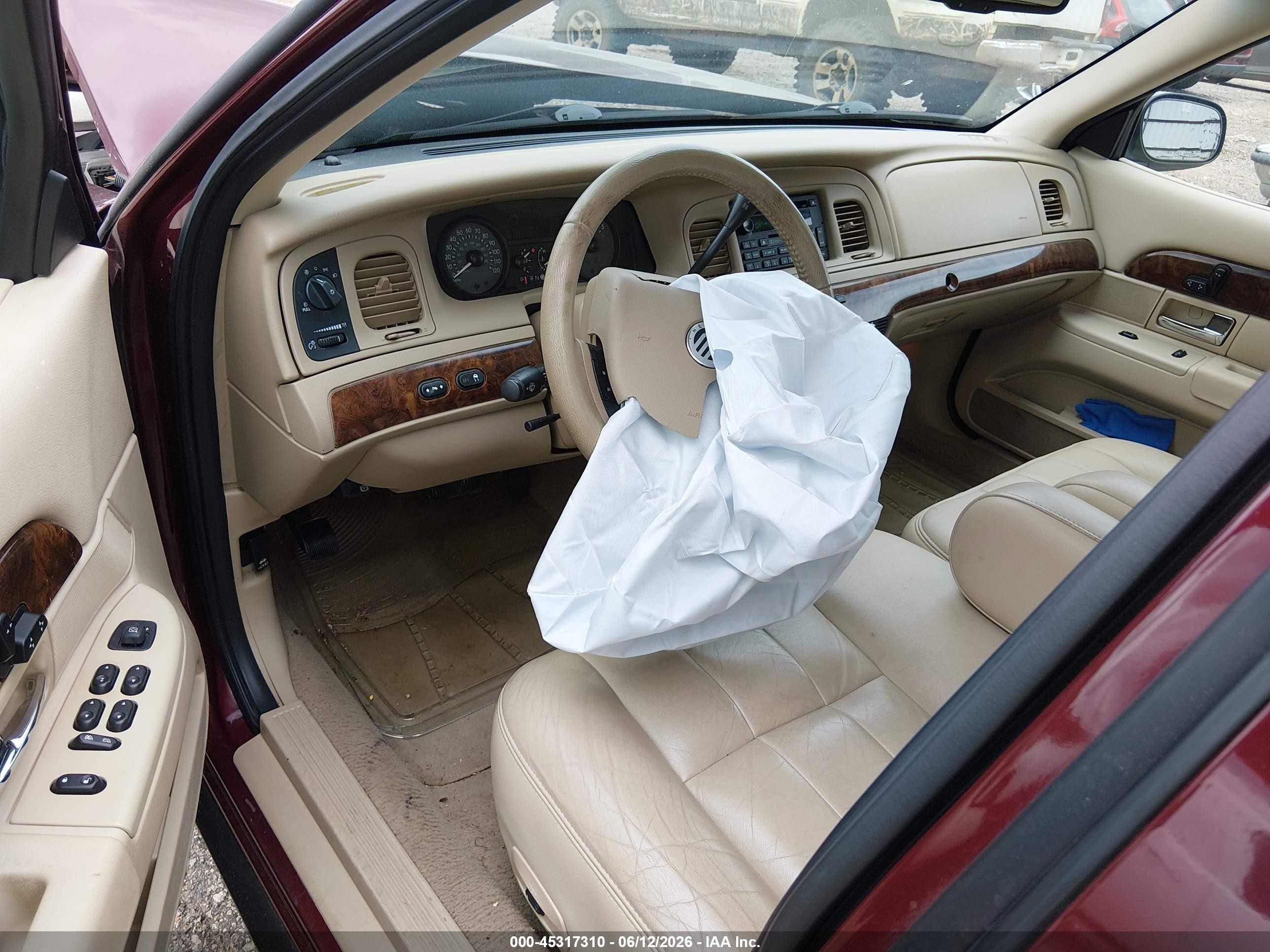 2008 Mercury Grand Marquis Ls Maroon vin: 2MEFM75V18X601859