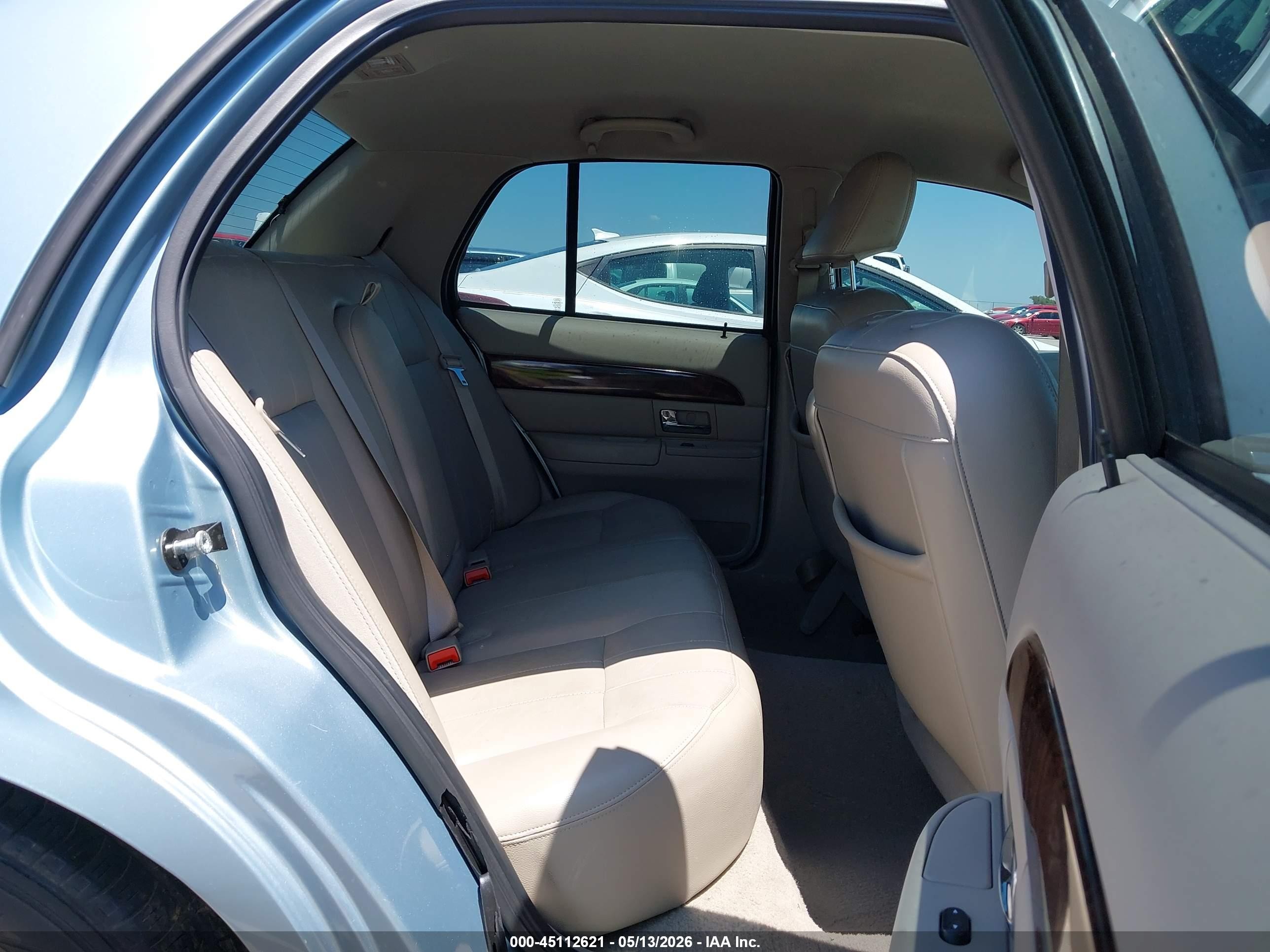 2008 Mercury Grand Marquis Ls Light Blue vin: 2MEFM75V28X600204