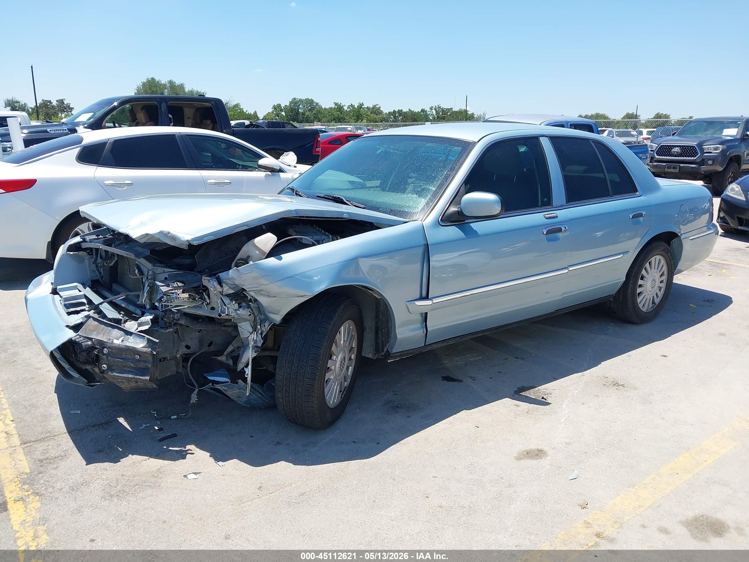 2008 Mercury Grand Marquis Ls Light Blue vin: 2MEFM75V28X600204