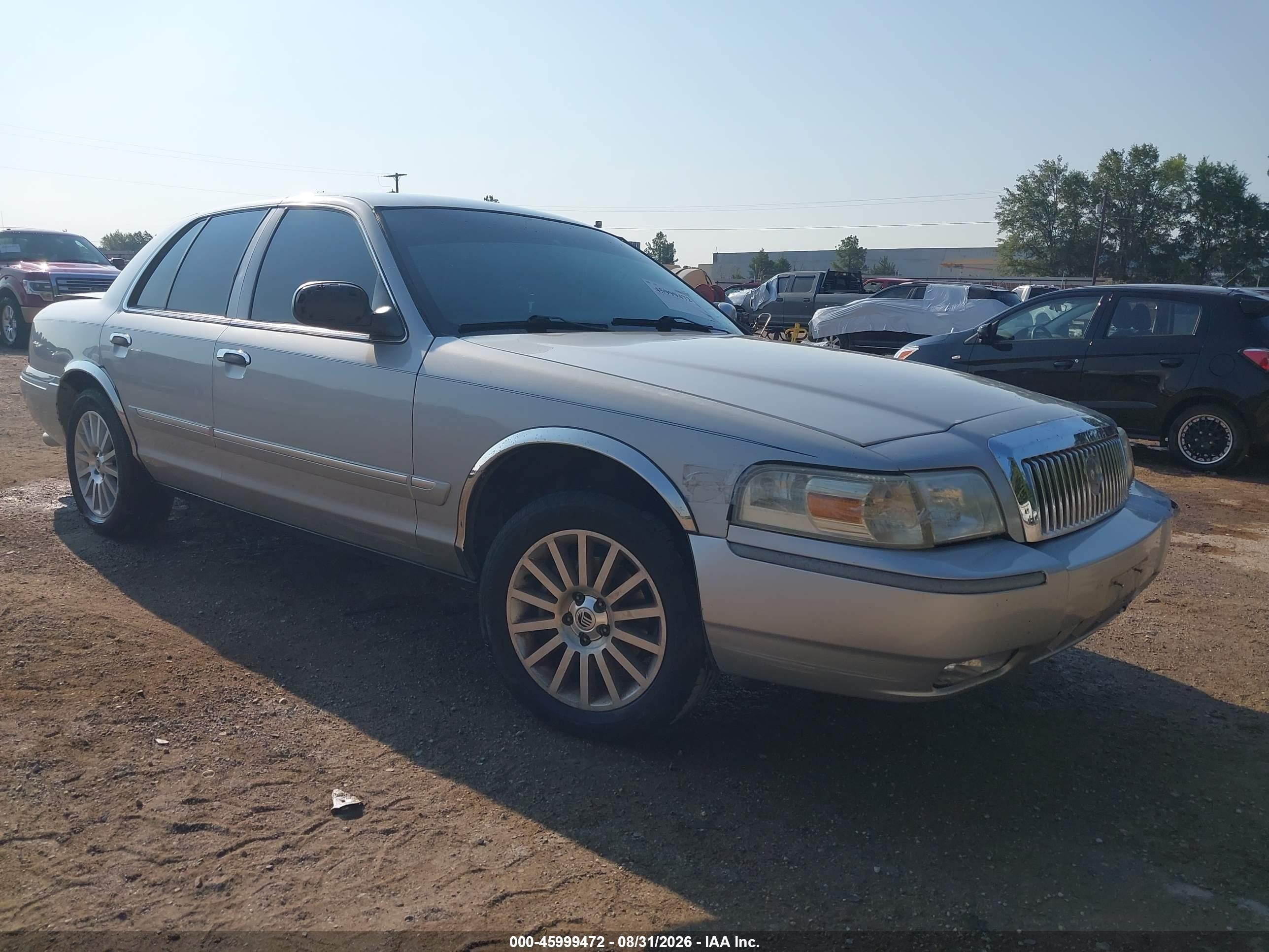 2007 Mercury Grand Marquis Ls Серебряный vin: 2MEFM75V37X600971
