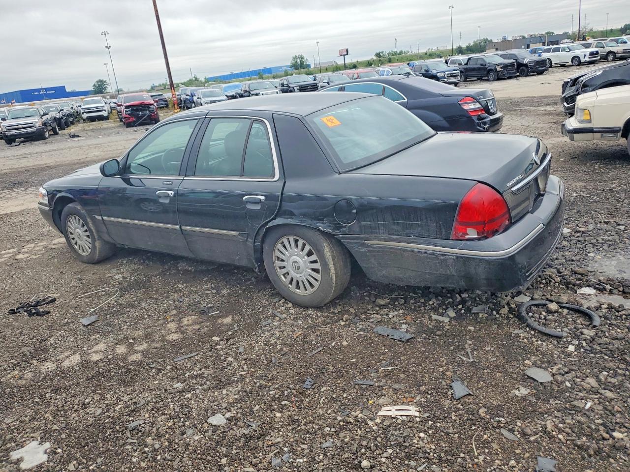 2008 Mercury Grand Marquis Ls Black vin: 2MEFM75V38X619263