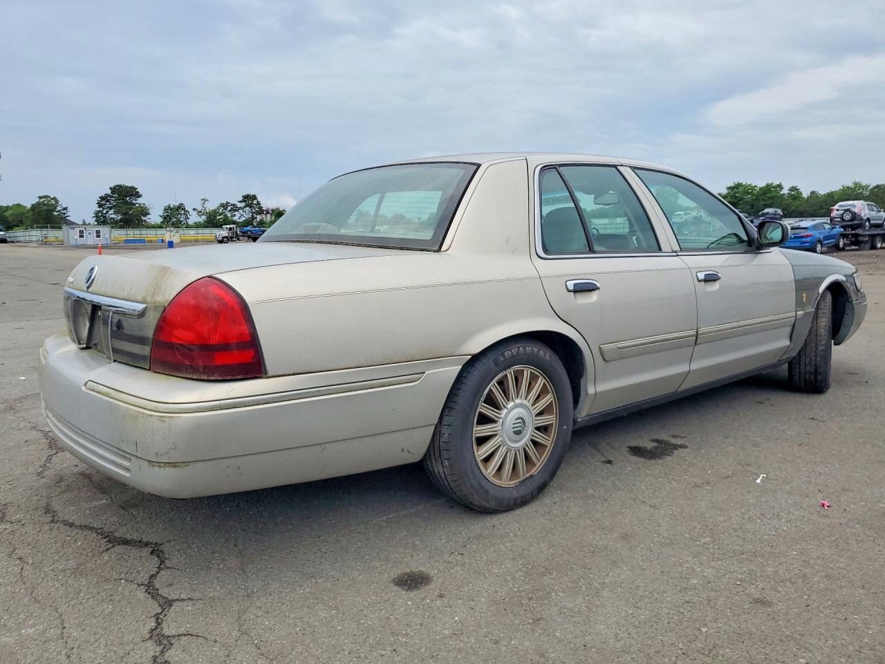 2008 Mercury Grand Marquis Ls Silver vin: 2MEFM75V38X653445