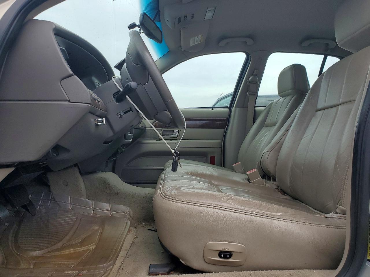 2008 Mercury Grand Marquis Ls Silver vin: 2MEFM75V38X653445