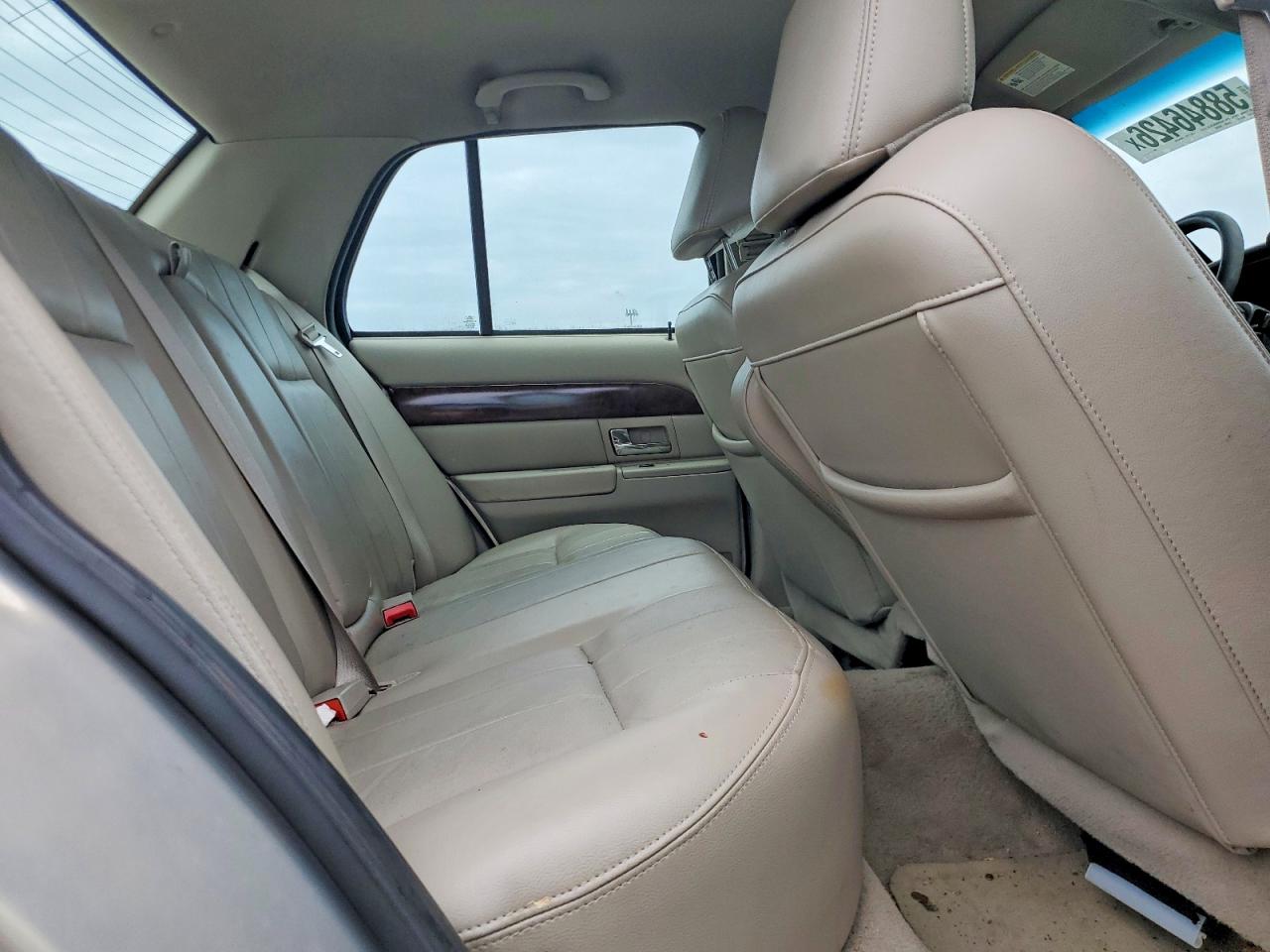 2008 Mercury Grand Marquis Ls Silver vin: 2MEFM75V38X653445
