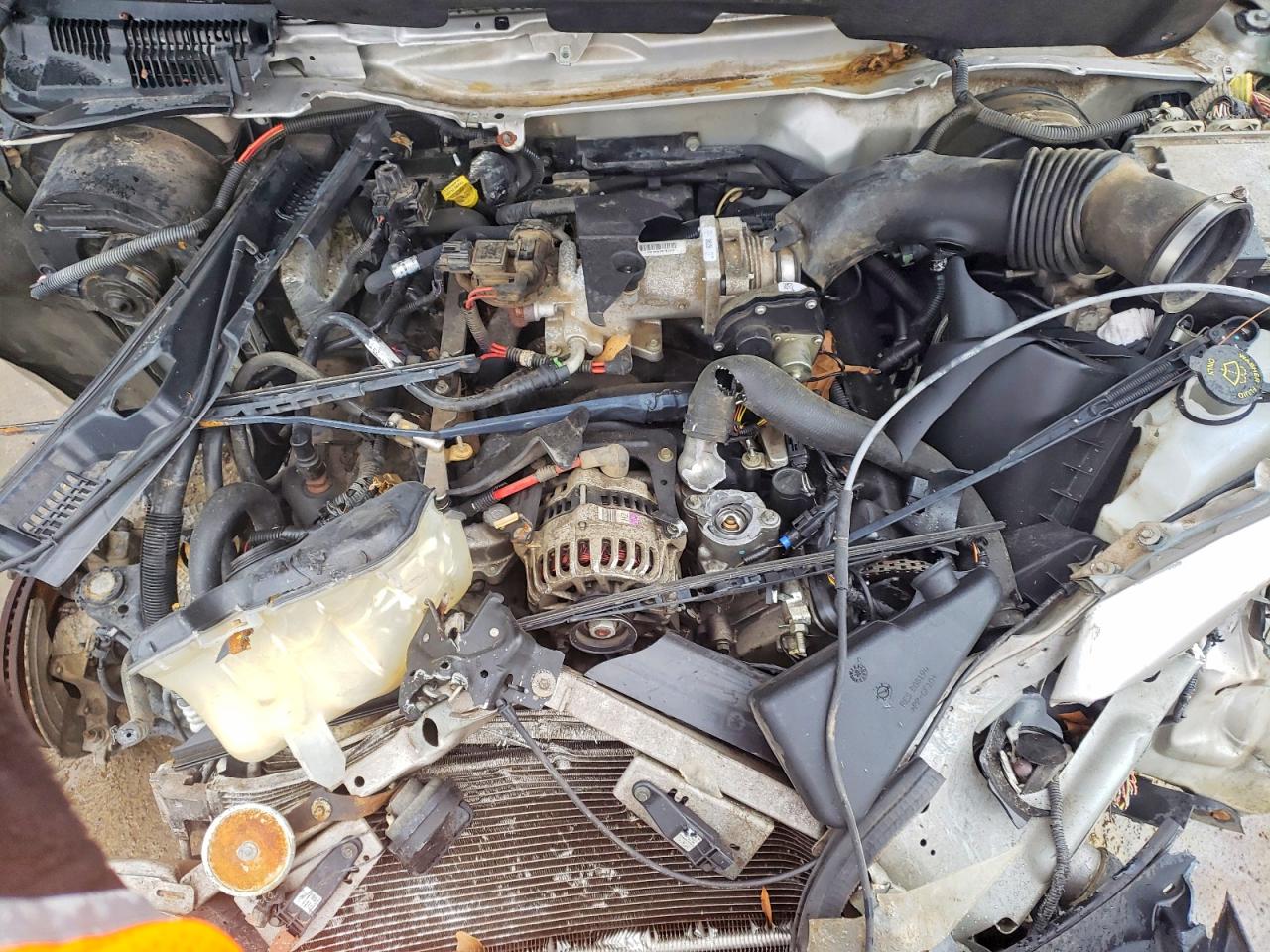 2008 Mercury Grand Marquis Ls Silver vin: 2MEFM75V38X658967