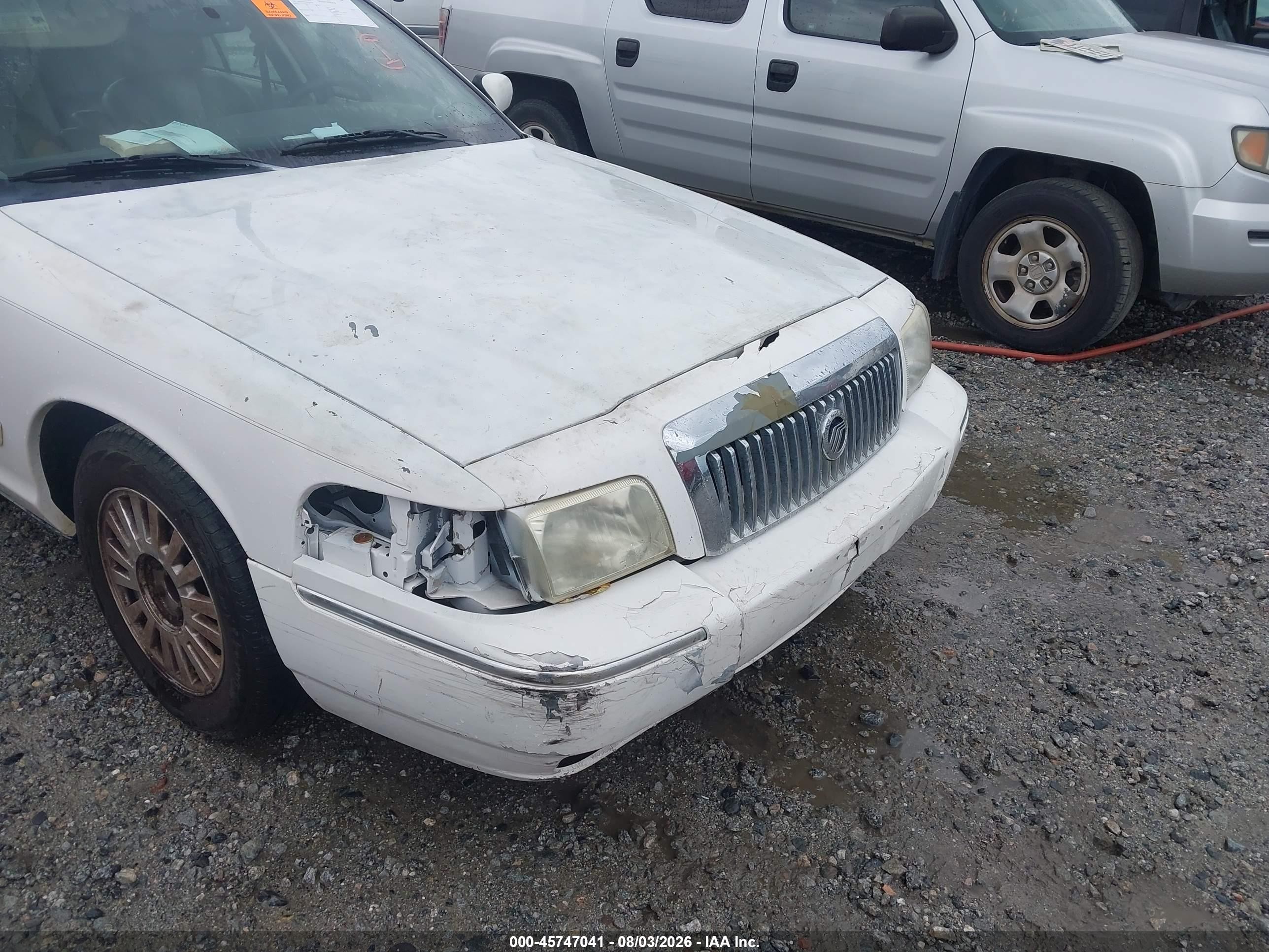 2006 Mercury Grand Marquis Ls White vin: 2MEFM75V46X629426