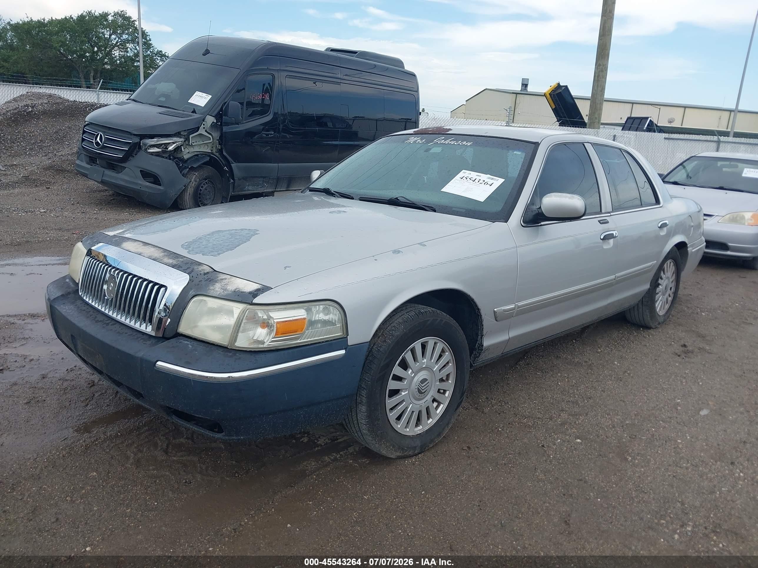 2007 Mercury Grand Marquis Ls Silver vin: 2MEFM75V47X615818