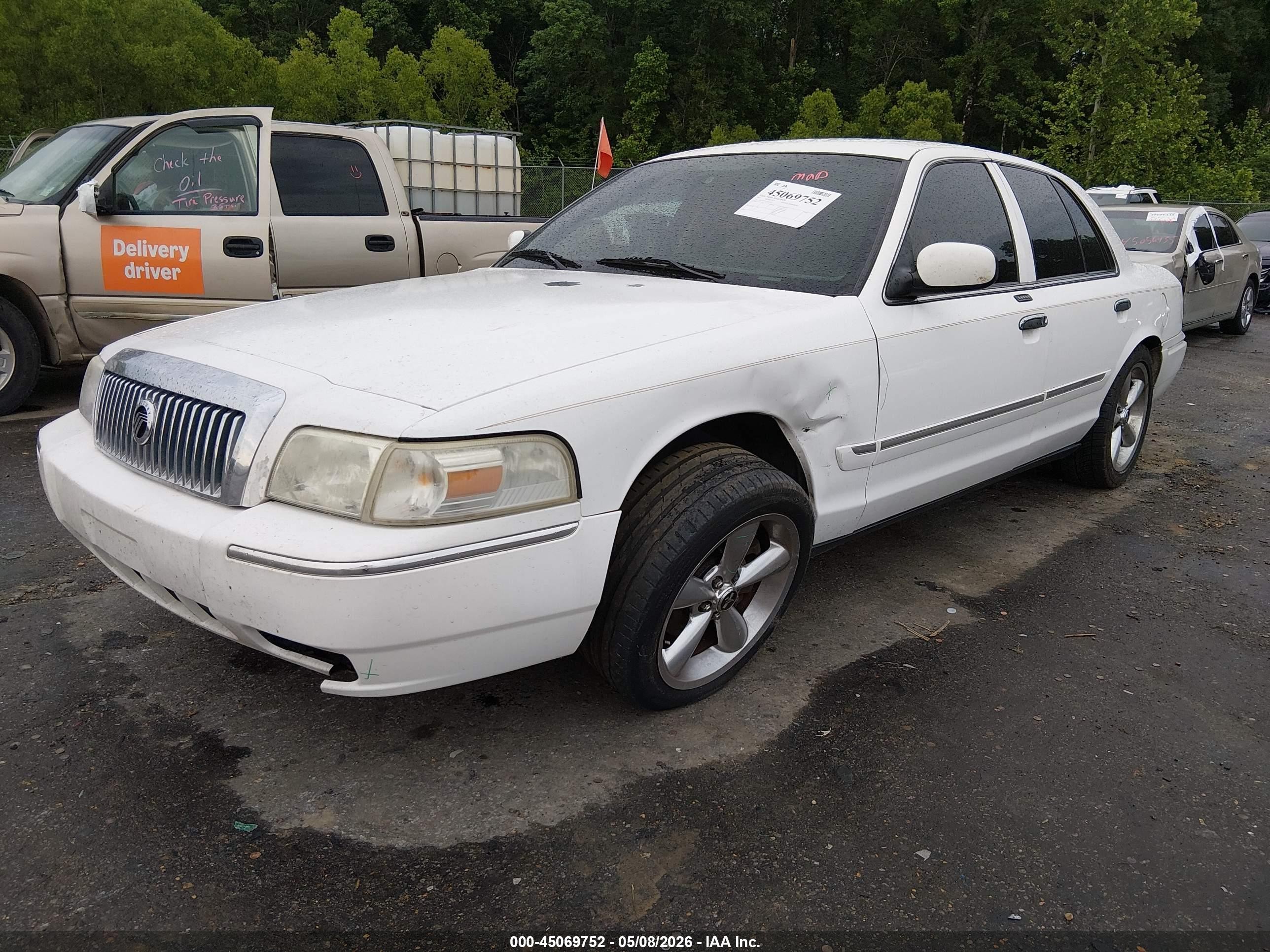2007 Mercury Grand Marquis Ls White vin: 2MEFM75V47X643912