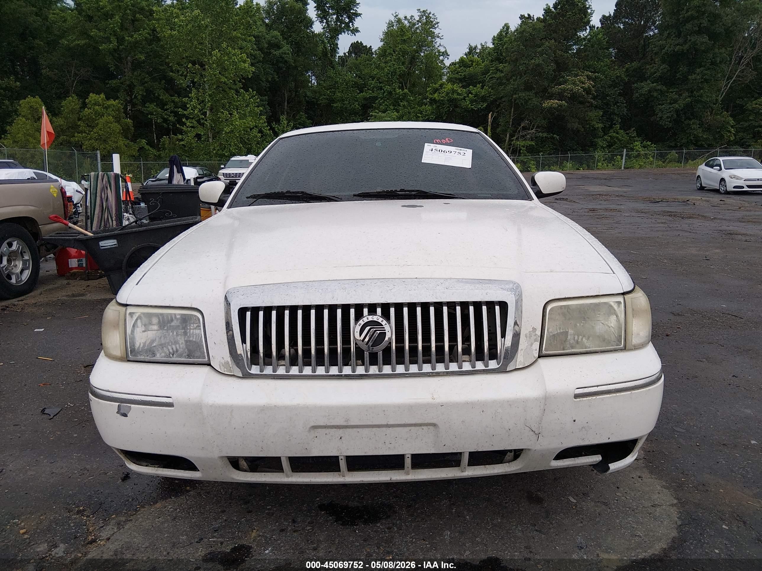 2007 Mercury Grand Marquis Ls White vin: 2MEFM75V47X643912