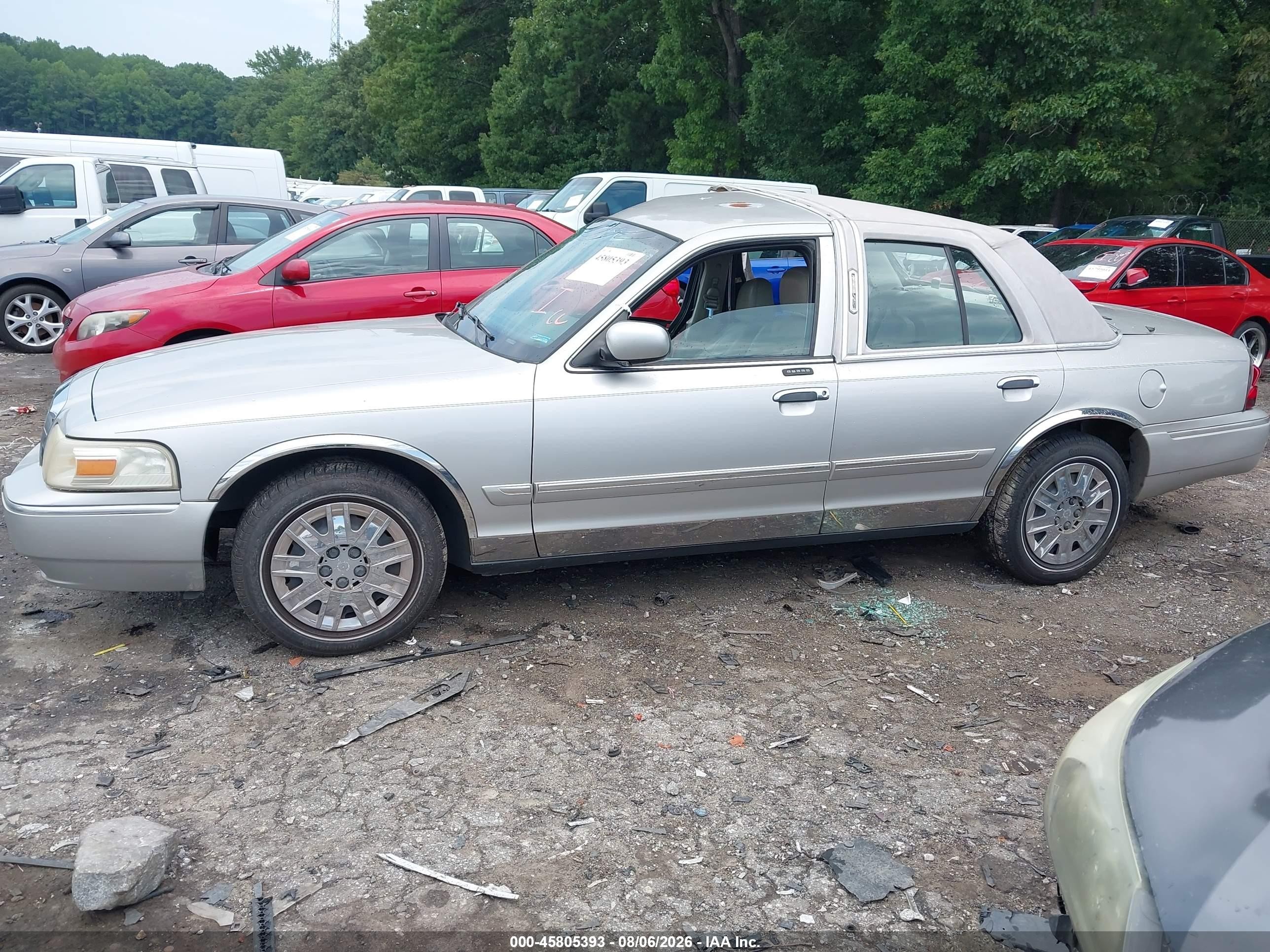 2008 Mercury Grand Marquis Ls Silver vin: 2MEFM75V58X622004