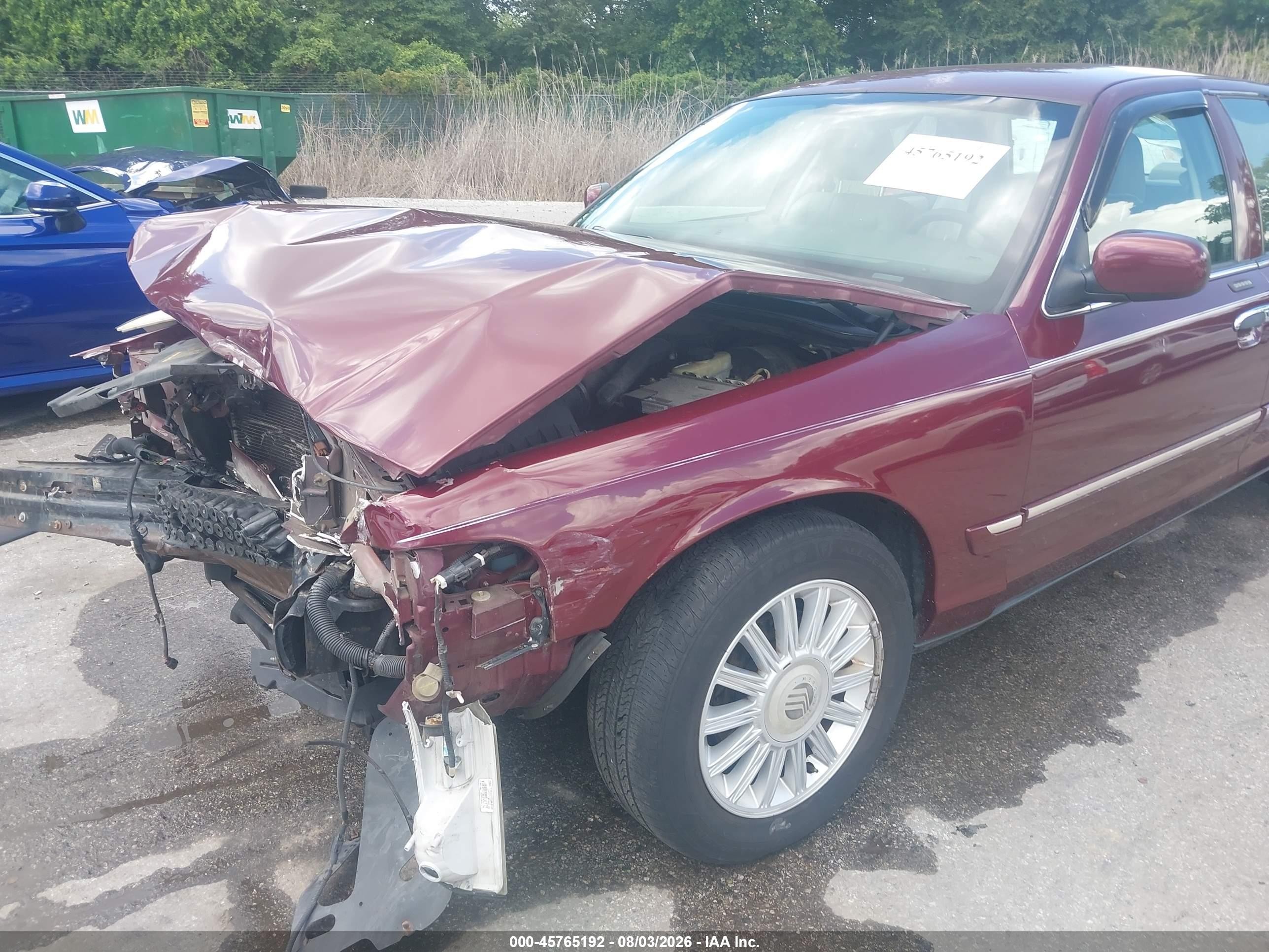 2008 Mercury Grand Marquis Ls Burgundy vin: 2MEFM75V58X637800
