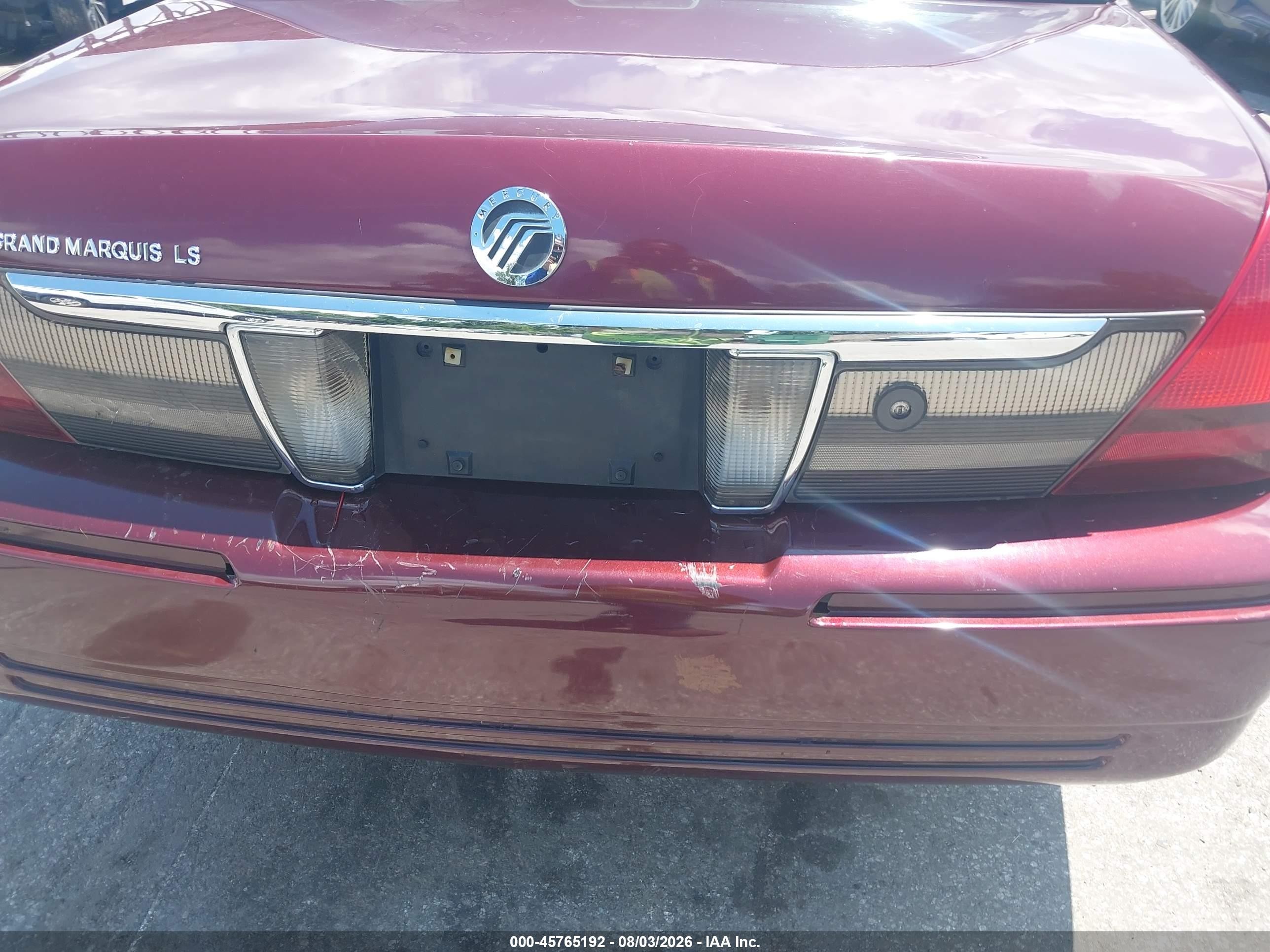 2008 Mercury Grand Marquis Ls Burgundy vin: 2MEFM75V58X637800