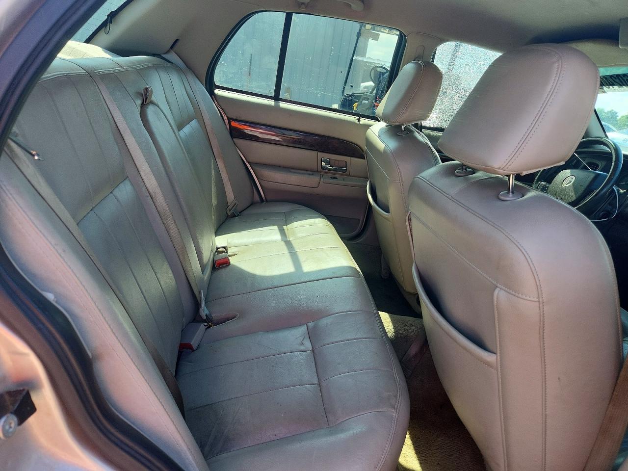2008 Mercury Grand Marquis Ls Silver vin: 2MEFM75V58X661451