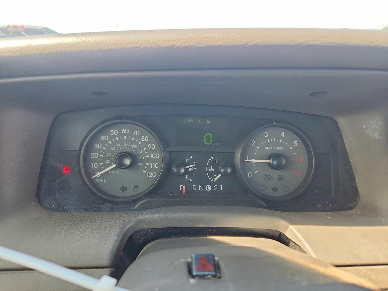 2008 Mercury Grand Marquis Ls Silver vin: 2MEFM75V58X661451