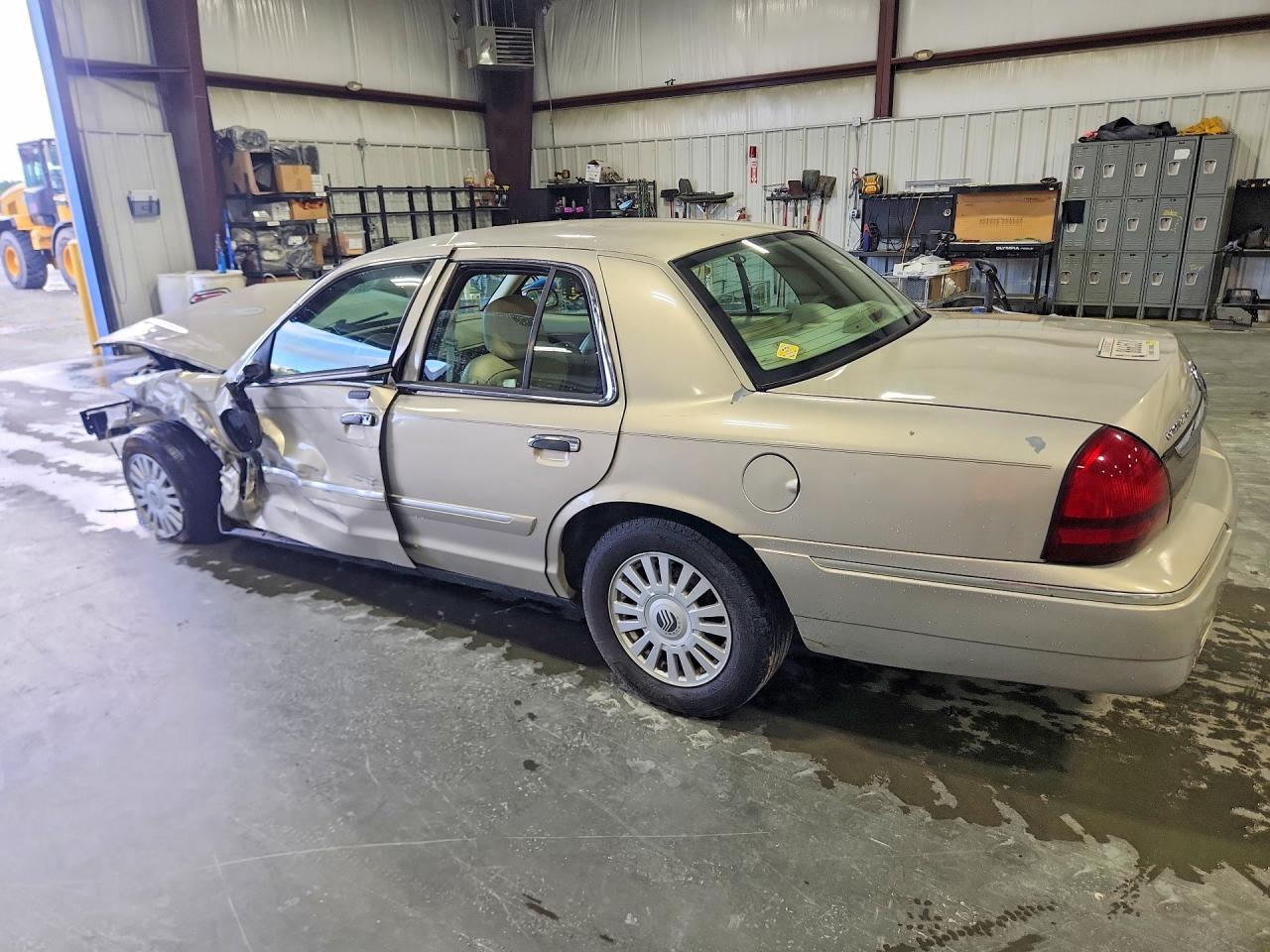 2007 Mercury Grand Marquis Ls Silver vin: 2MEFM75V67X631454