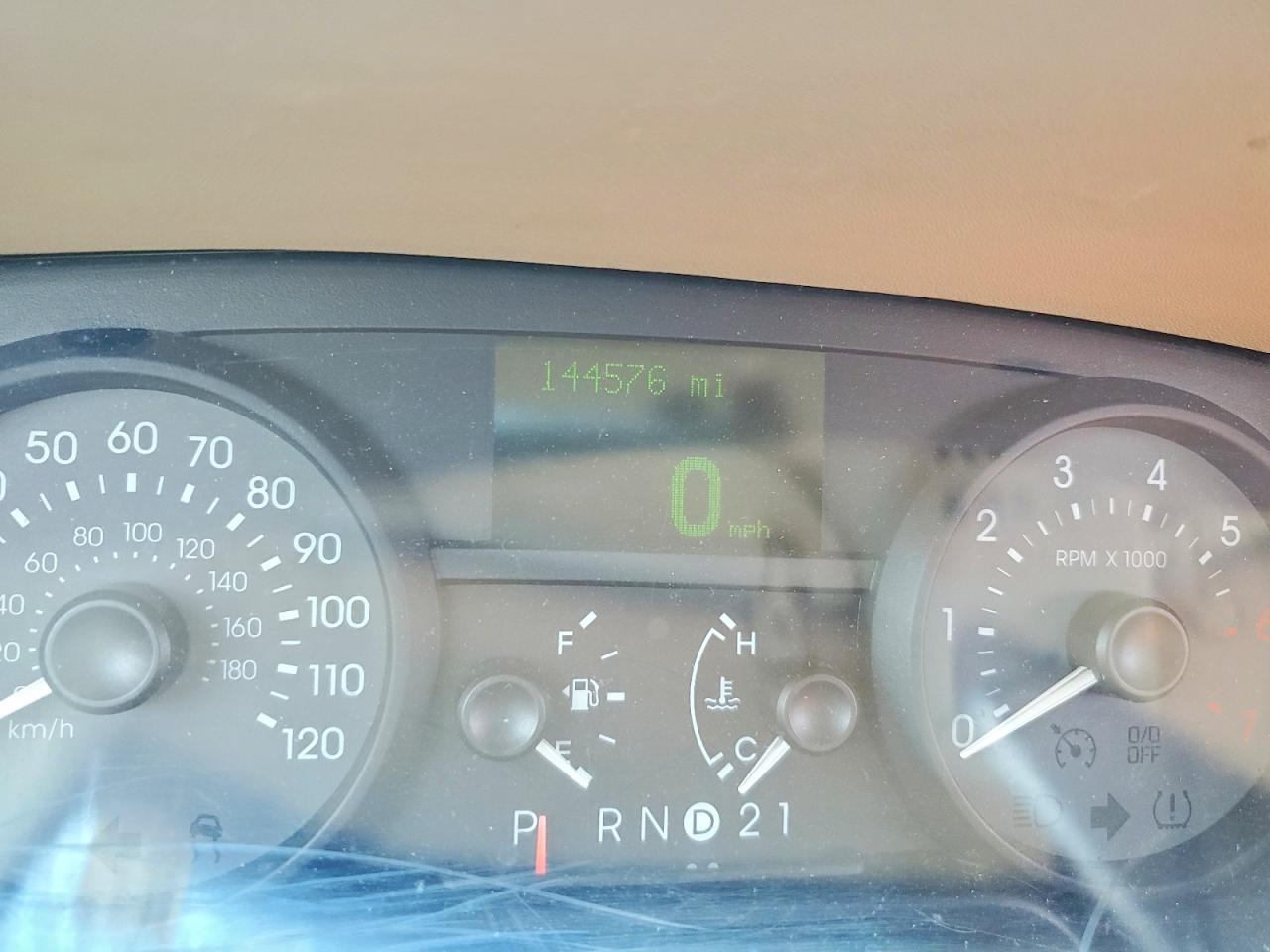 2007 Mercury Grand Marquis Ls Silver vin: 2MEFM75V67X631454