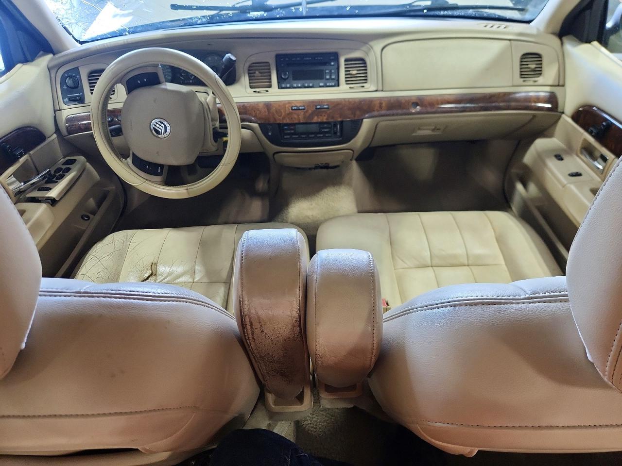 2007 Mercury Grand Marquis Ls Silver vin: 2MEFM75V67X631454