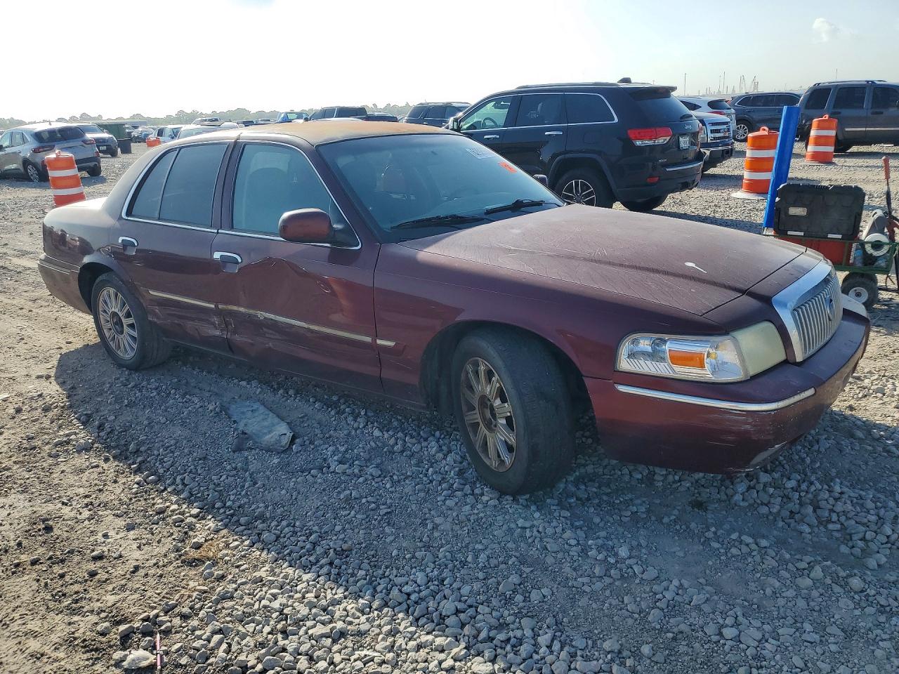 2008 Mercury Grand Marquis Ls Maroon vin: 2MEFM75V68X649373