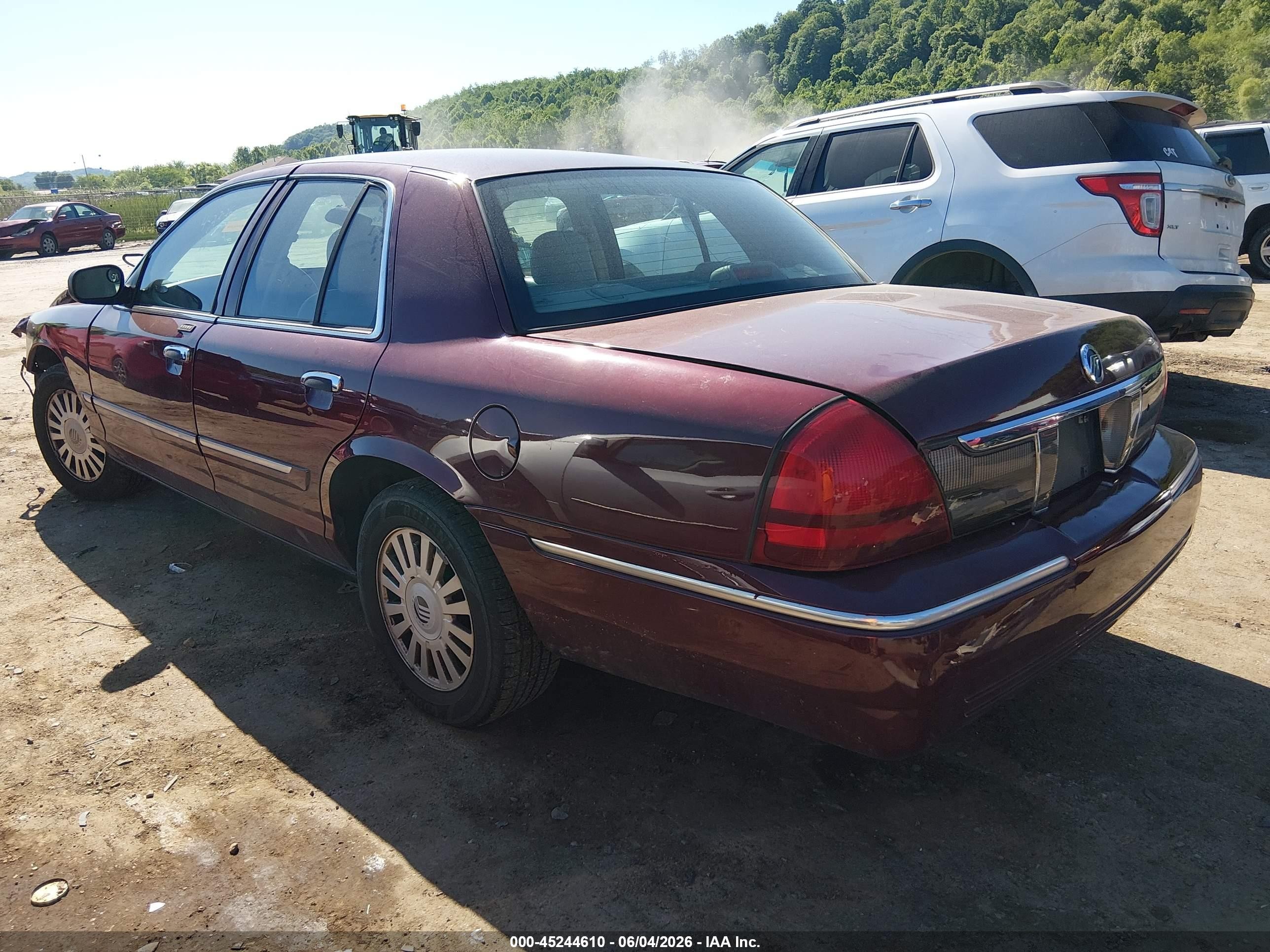 2007 Mercury Grand Marquis Ls Burgundy vin: 2MEFM75V77X610807