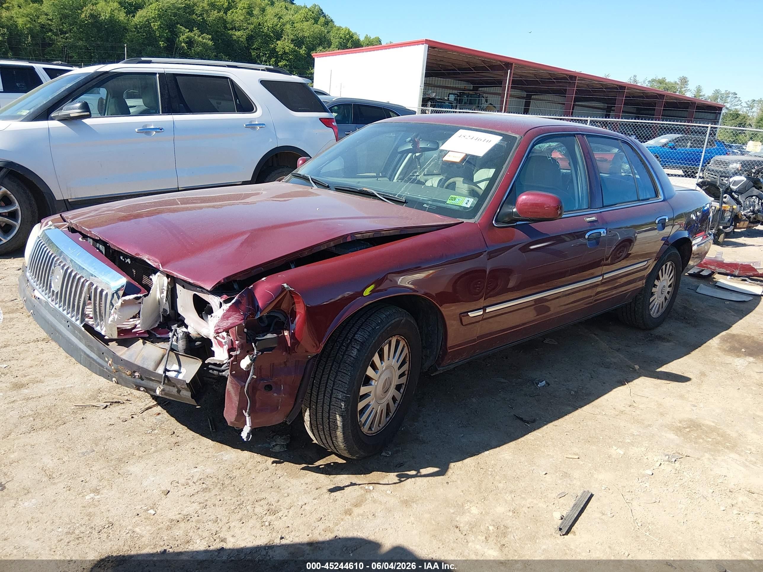 2007 Mercury Grand Marquis Ls Burgundy vin: 2MEFM75V77X610807