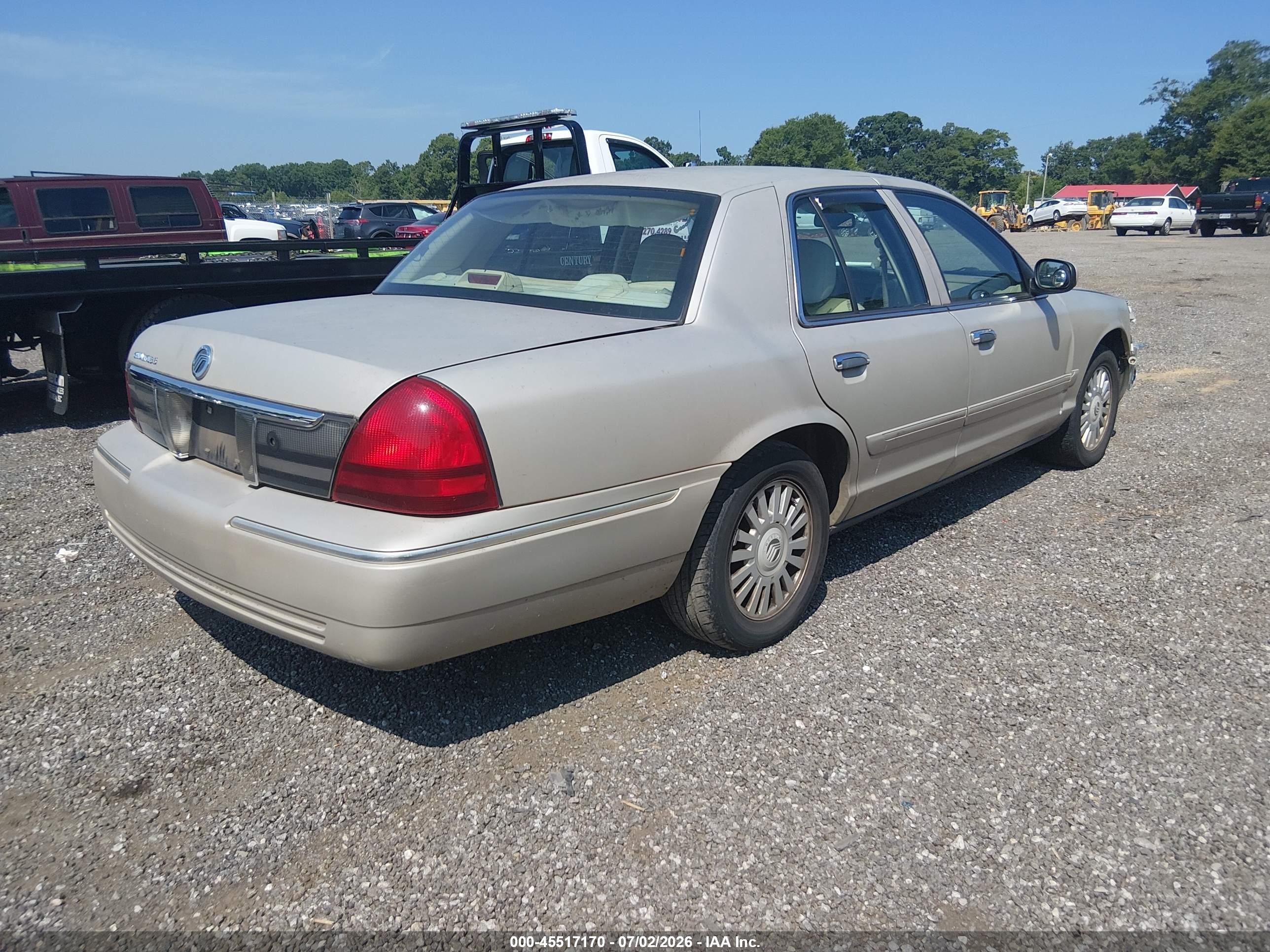 2007 Mercury Grand Marquis Ls Gold vin: 2MEFM75V87X640270