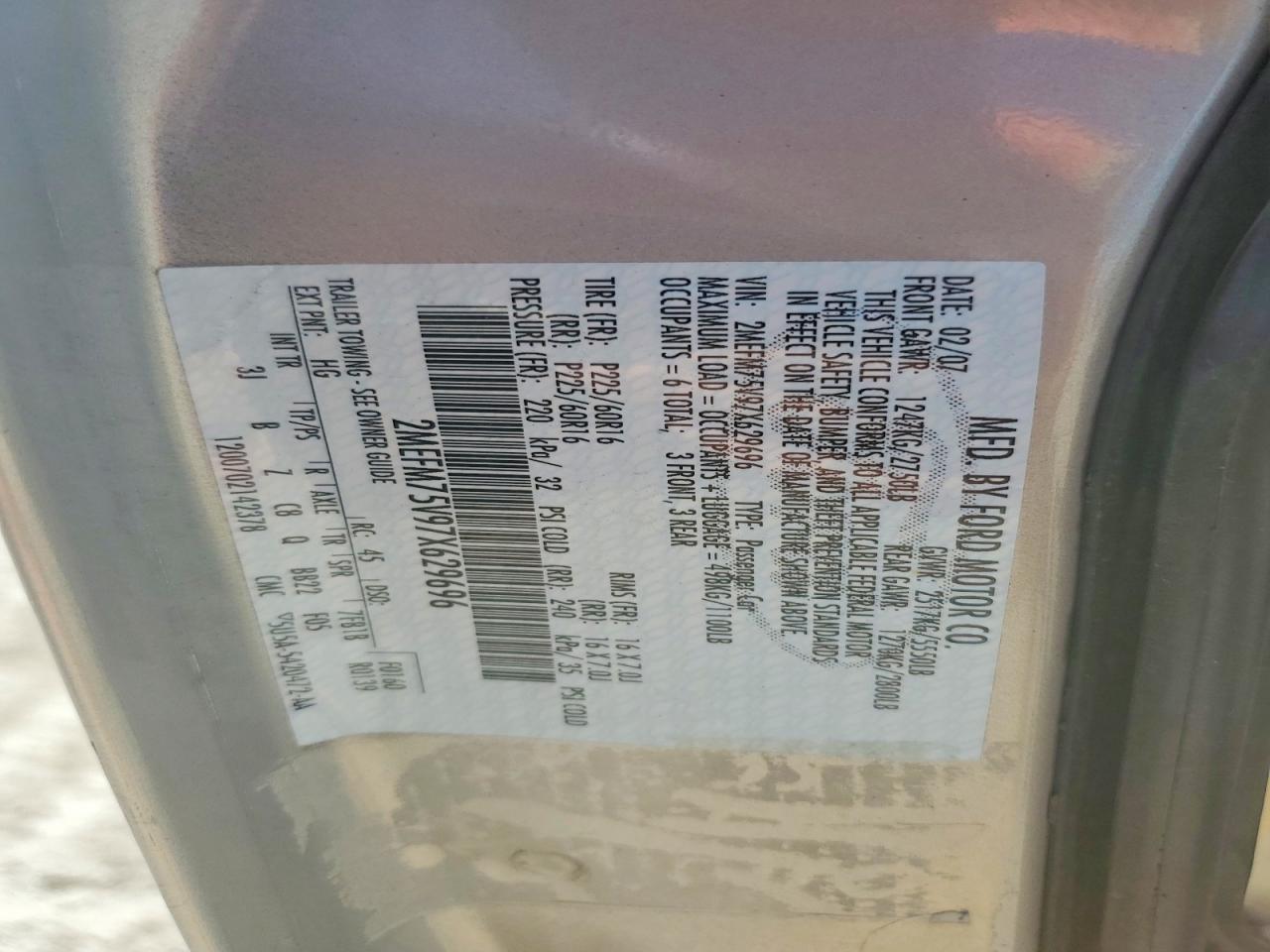 2007 Mercury Gr Marquis Silver vin: 2MEFM75V97X629696