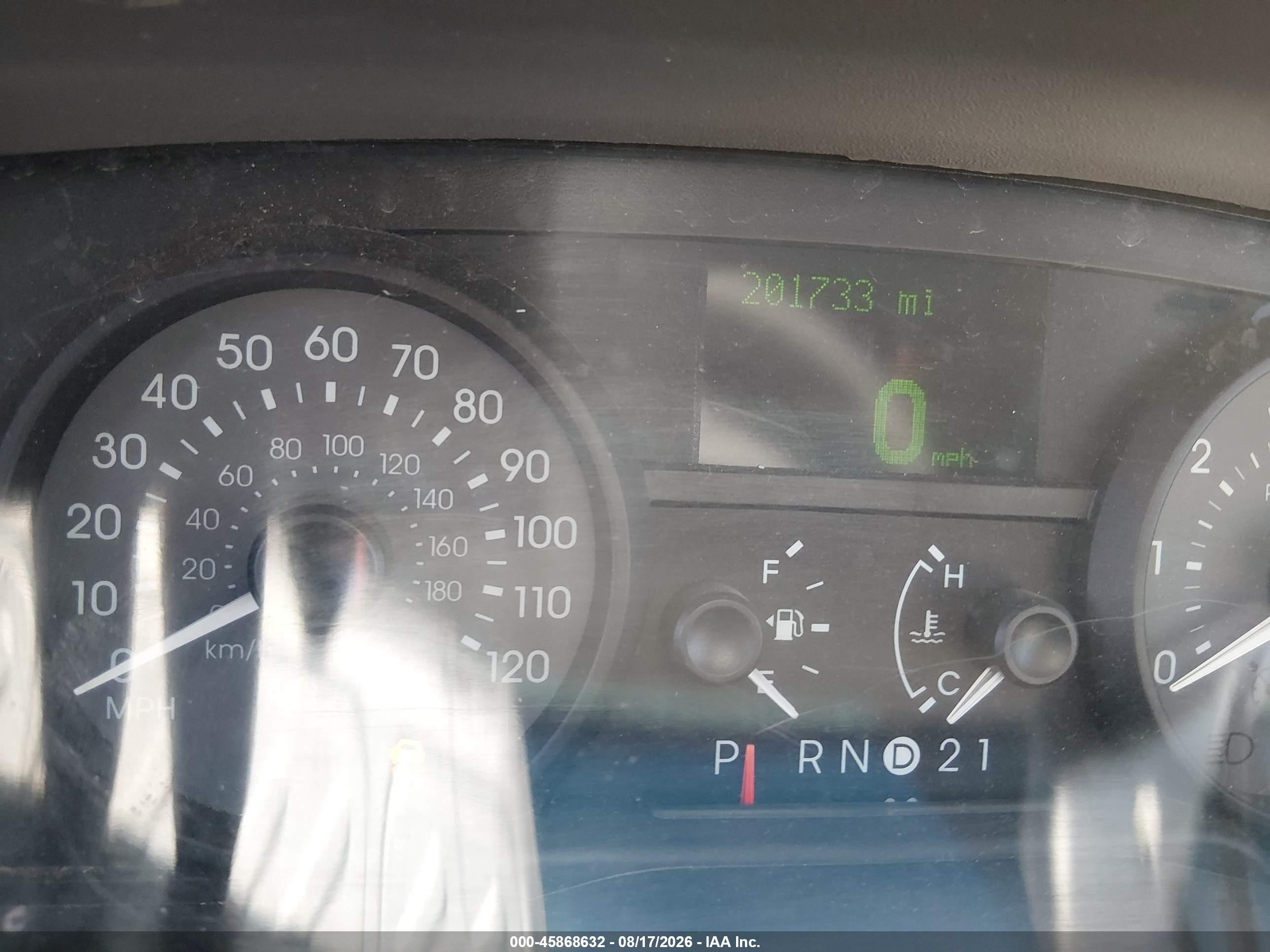 2008 Mercury Grand Marquis Ls Beige vin: 2MEFM75V98X609241
