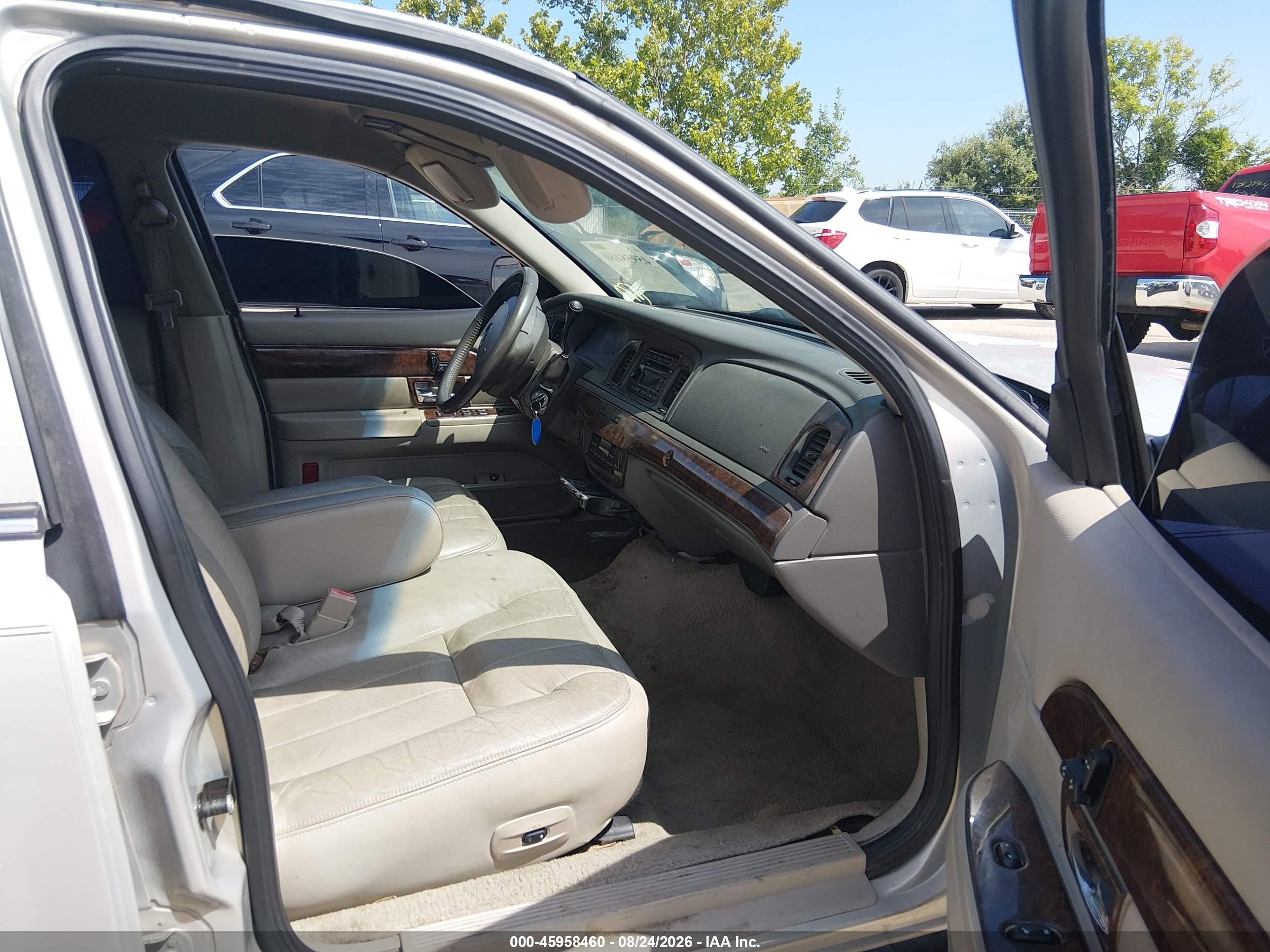 2008 Mercury Grand Marquis Ls Серый vin: 2MEFM75V98X628288