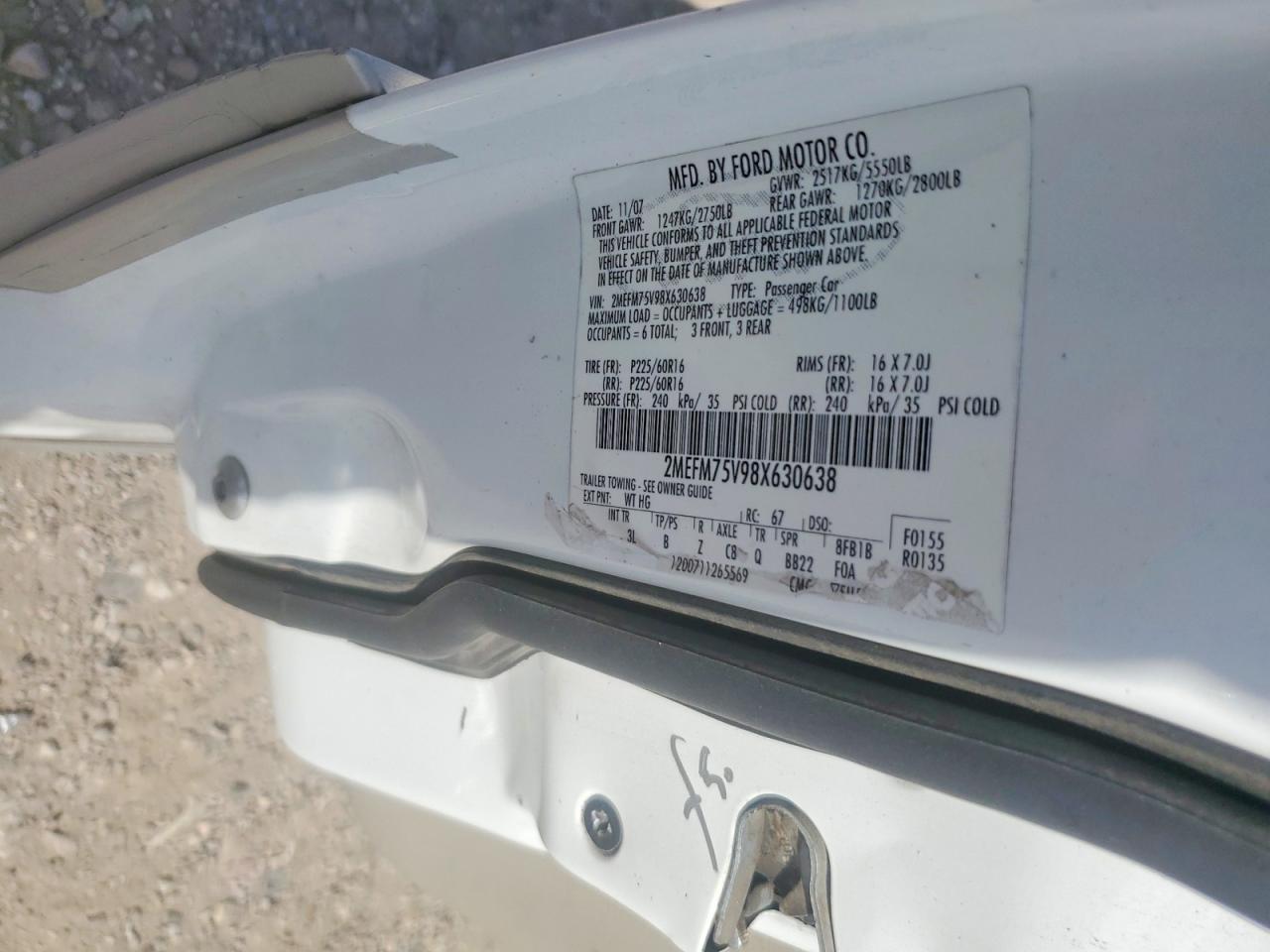 2008 Mercury Grand Marquis Ls White vin: 2MEFM75V98X630638