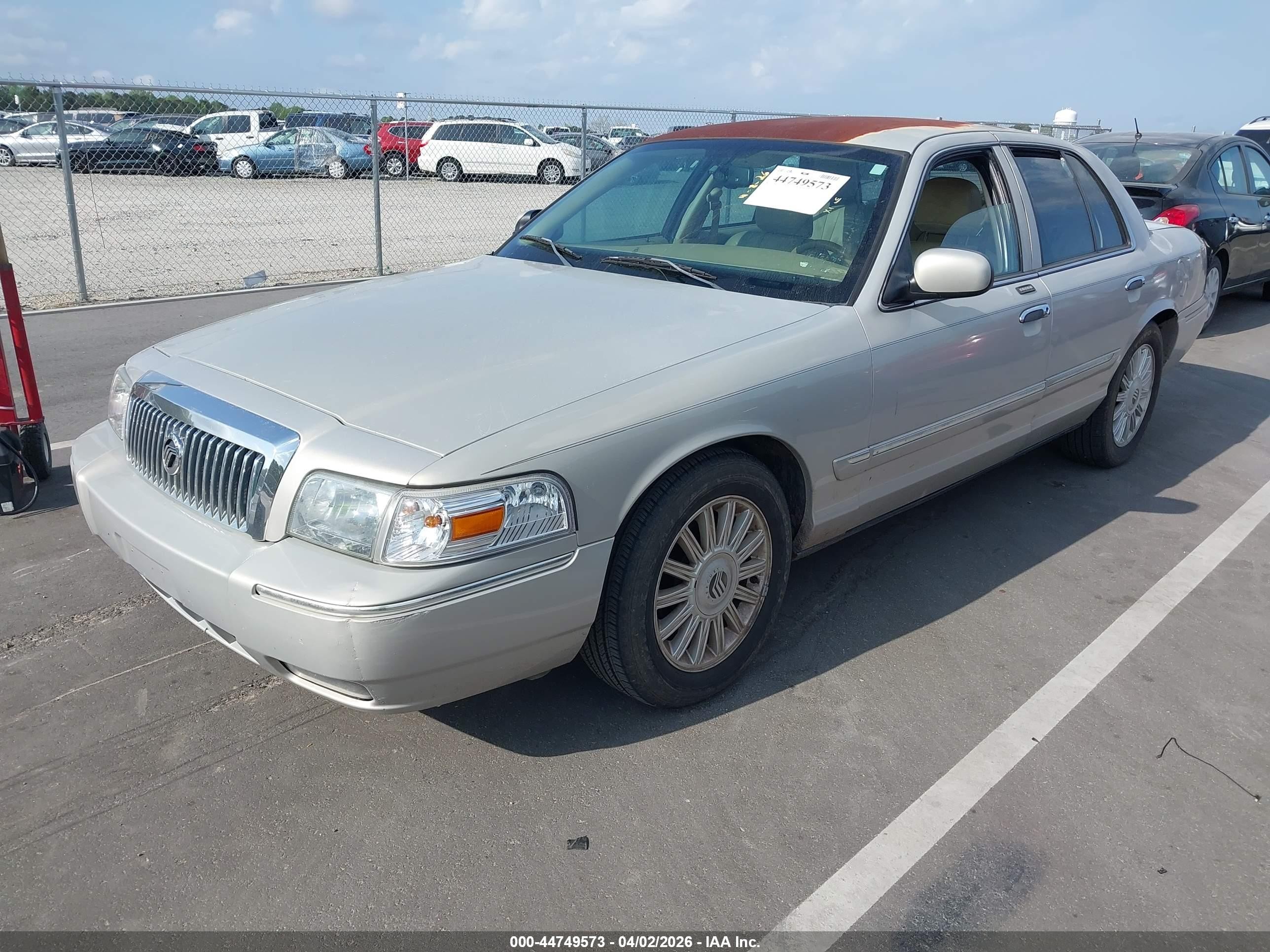 2008 Mercury Grand Marquis Ls Beige vin: 2MEFM75V98X650288