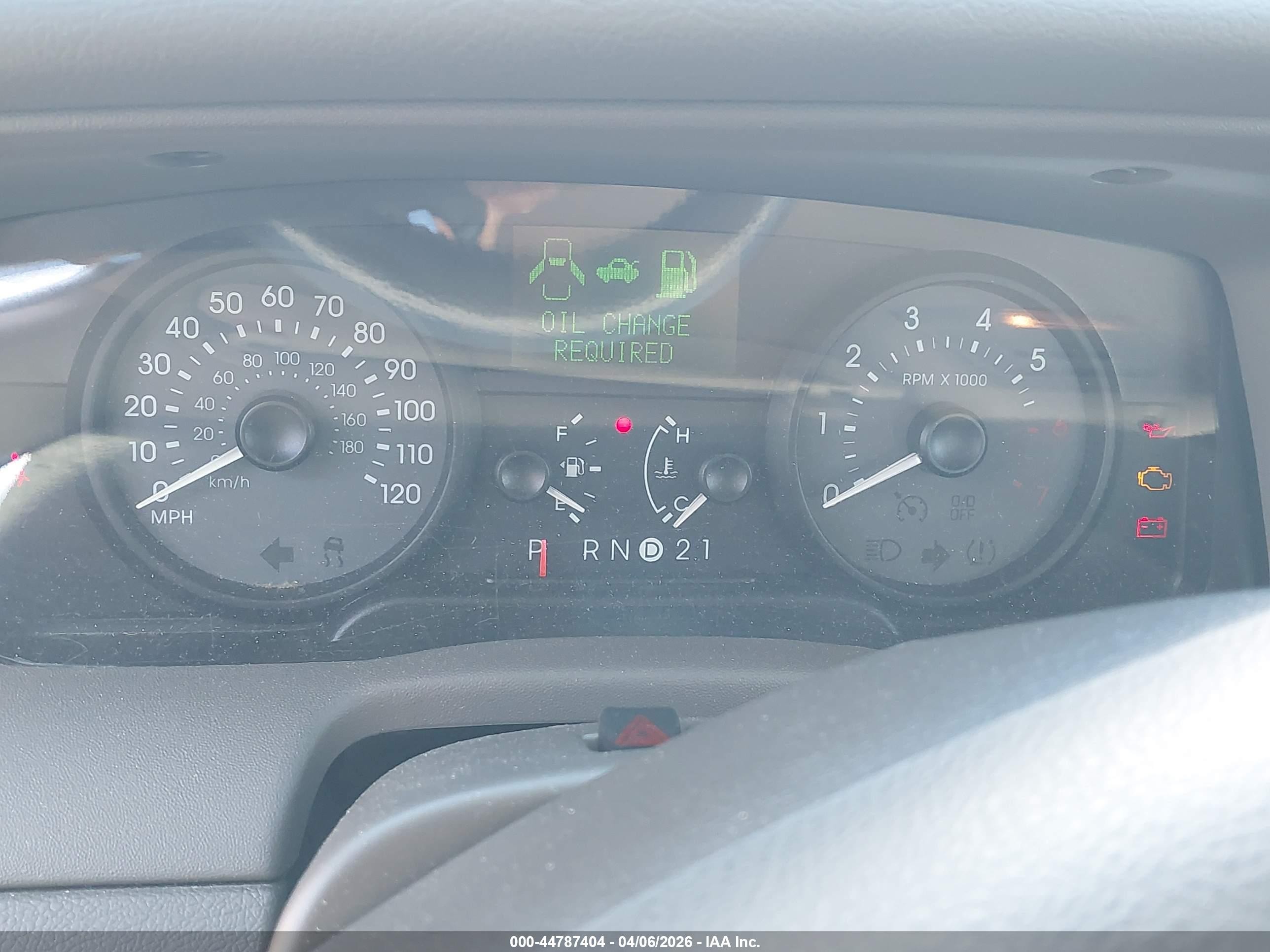 2007 Mercury Grand Marquis Ls Белый vin: 2MEFM75VX7X629710