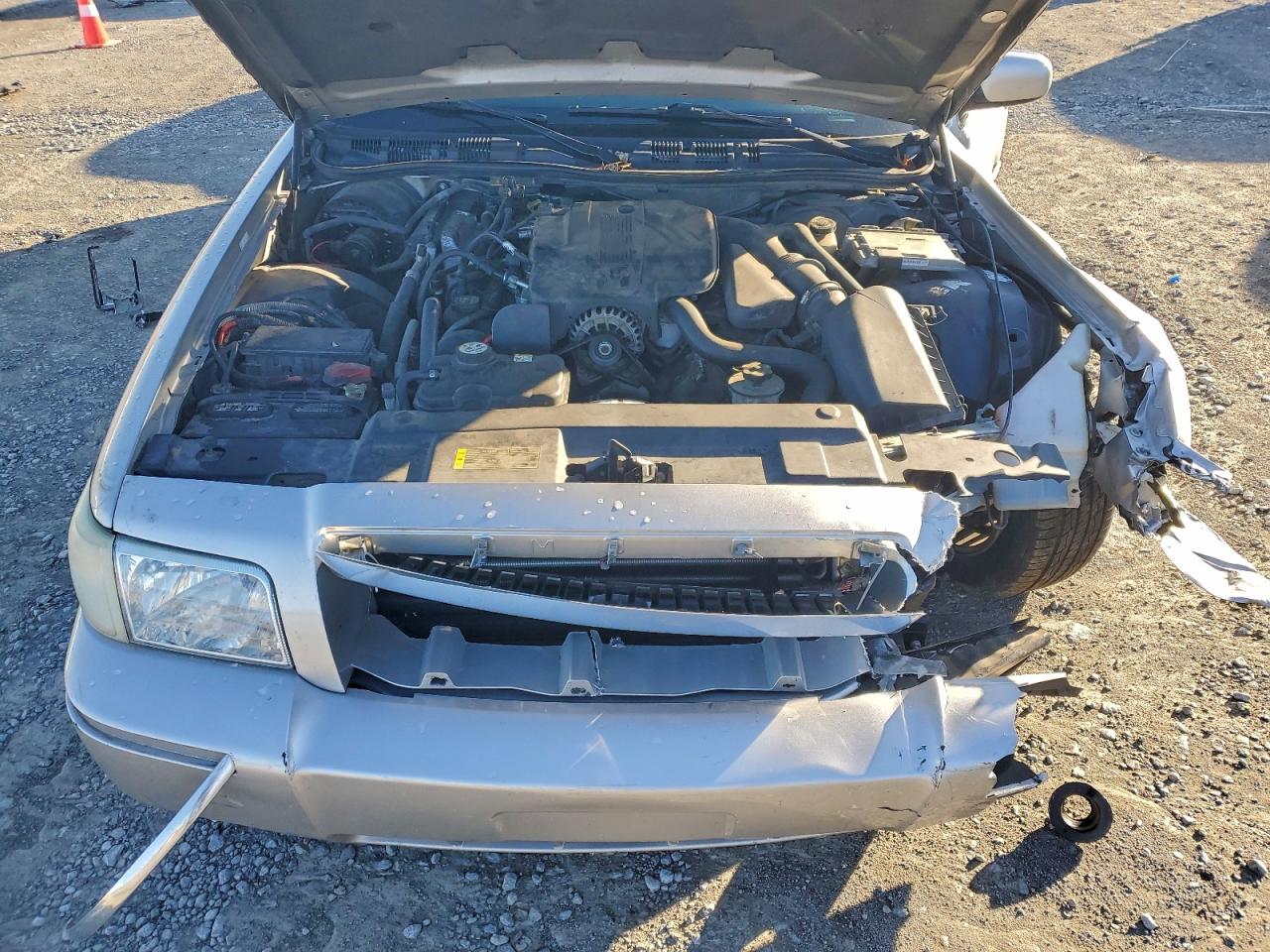 2007 Mercury Grand Marquis Ls Серый vin: 2MEFM75VX7X635877