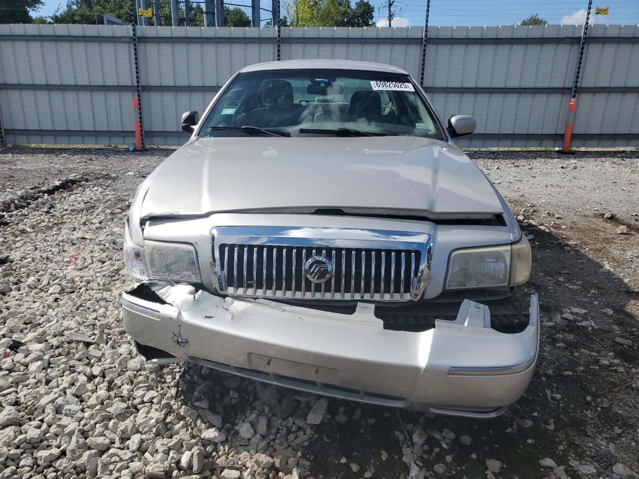 2008 Mercury Grand Marquis Ls Silver vin: 2MEFM75VX8X602749