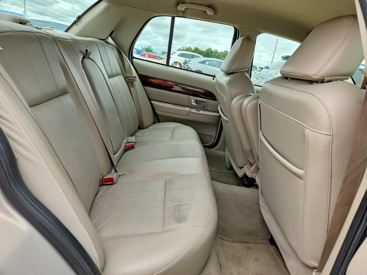 2008 Mercury Grand Marquis Ls Beige vin: 2MEFM75VX8X628994