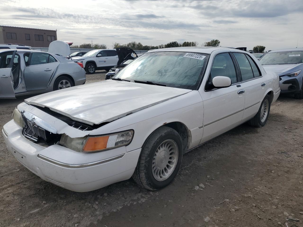 2001 Mercury Grand Marquis Ls White vin: 2MEFM75W01X705256