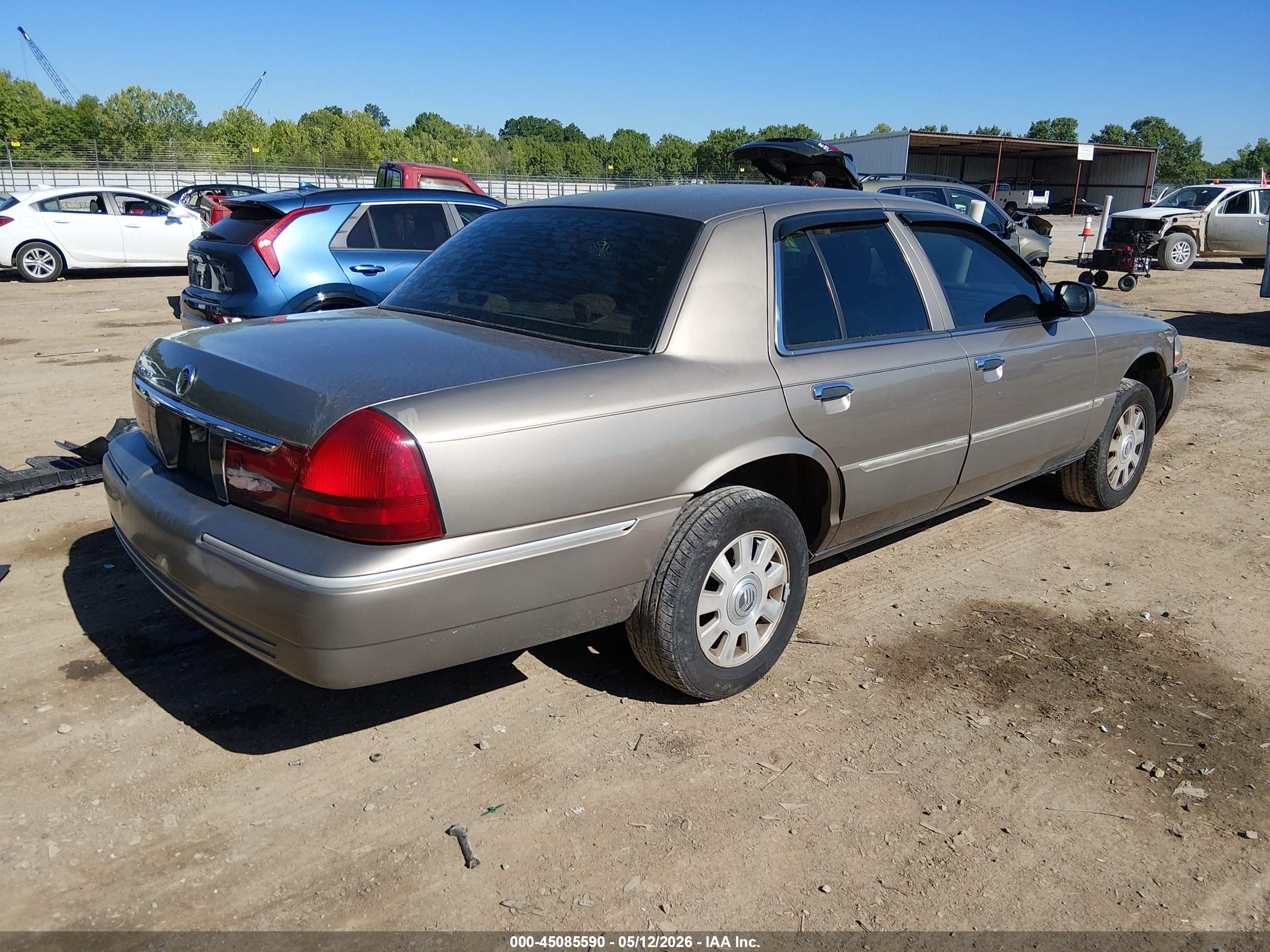 2003 Mercury Grand Marquis Ls Champagne vin: 2MEFM75W03X675498