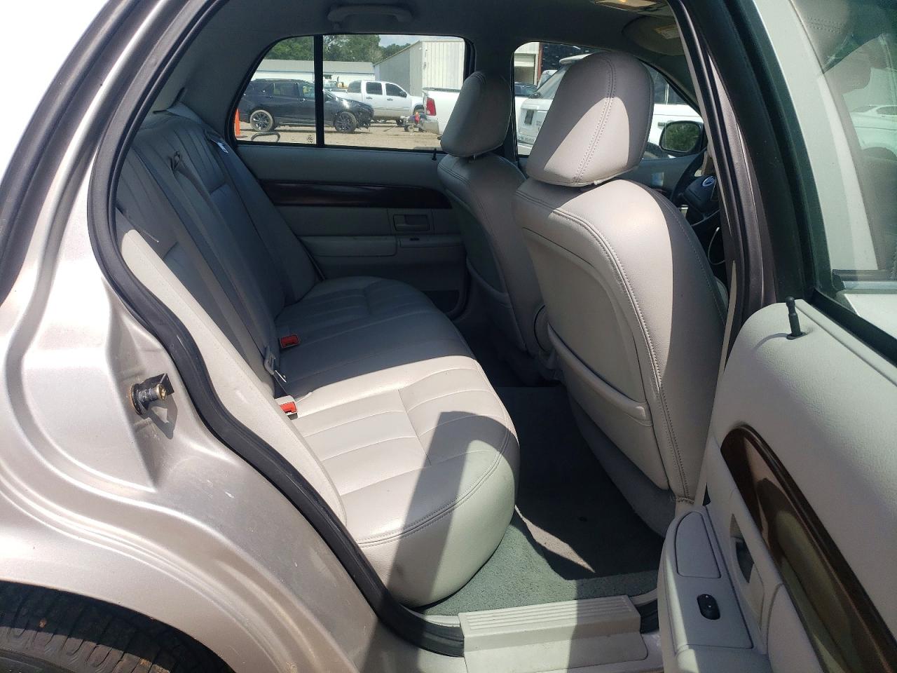 2003 Mercury Grand Marquis Ls Silver vin: 2MEFM75W03X691006
