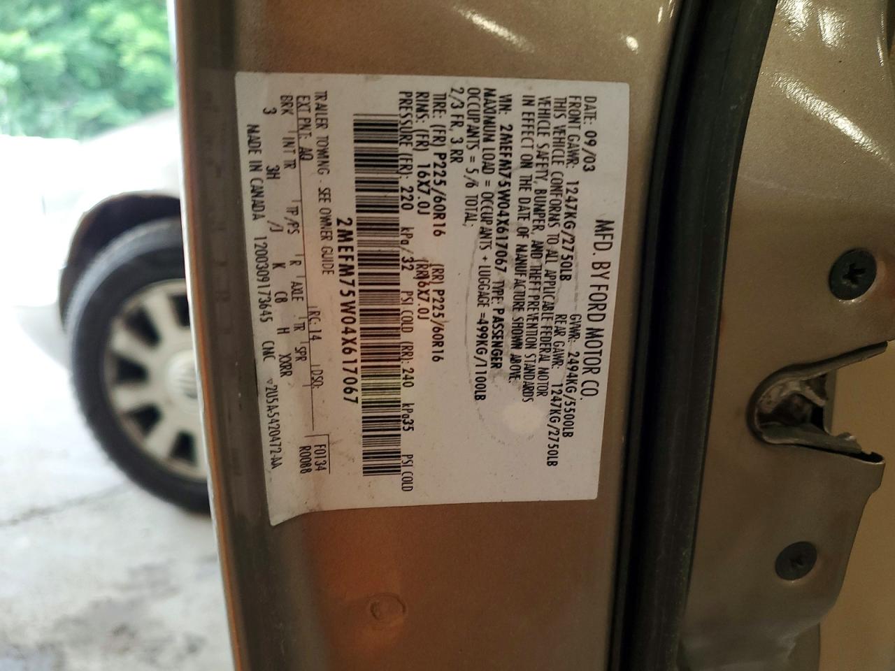 2004 Mercury Grand Marquis Ls Tan vin: 2MEFM75W04X617067
