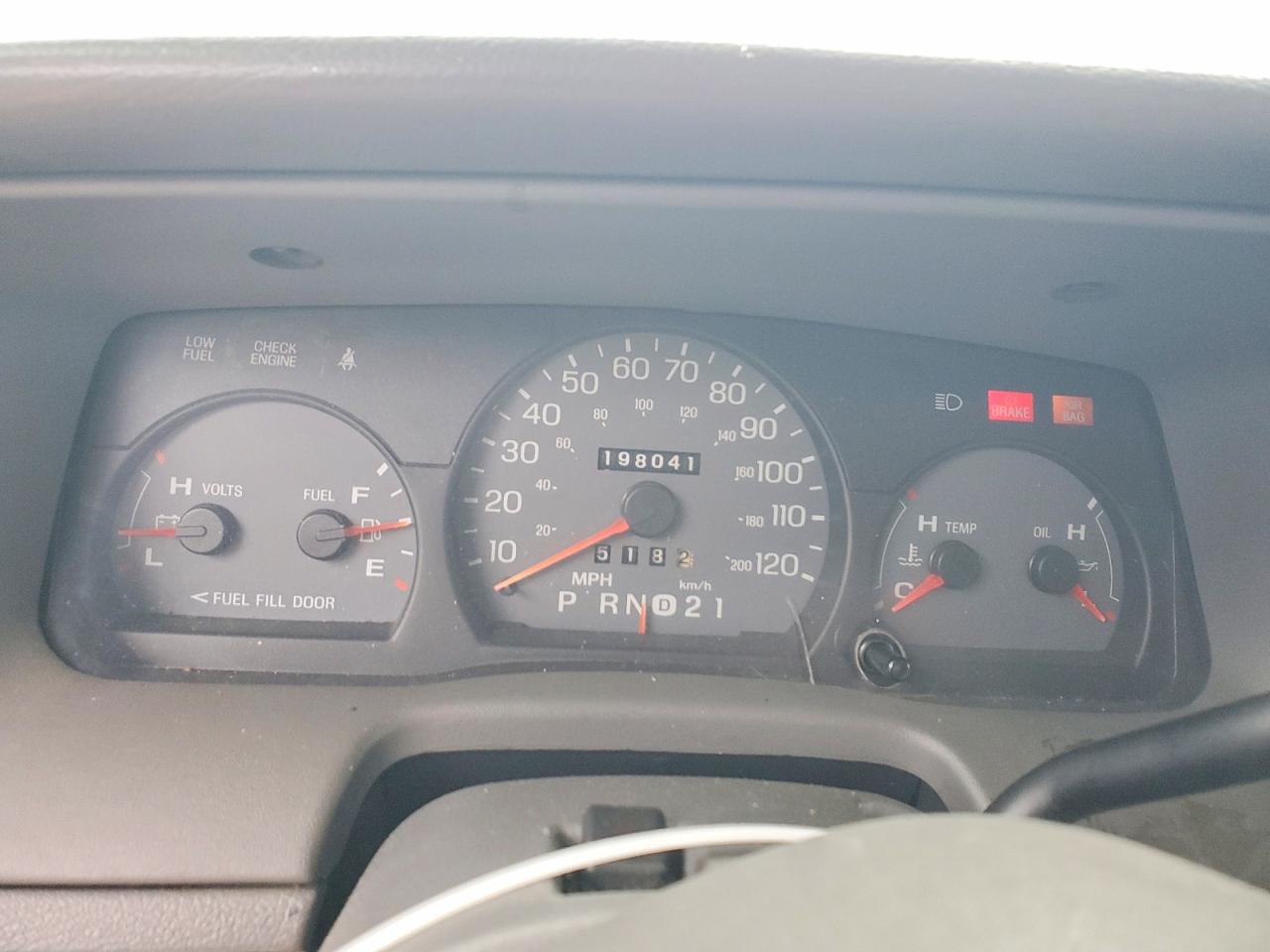 2004 Mercury Grand Marquis Ls Maroon vin: 2MEFM75W04X688804