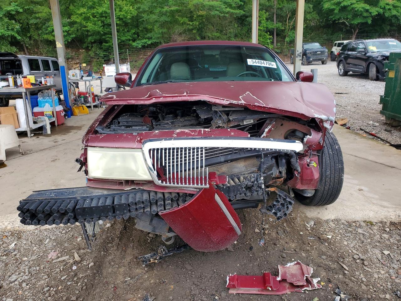2004 Mercury Grand Marquis Ls Maroon vin: 2MEFM75W04X688804
