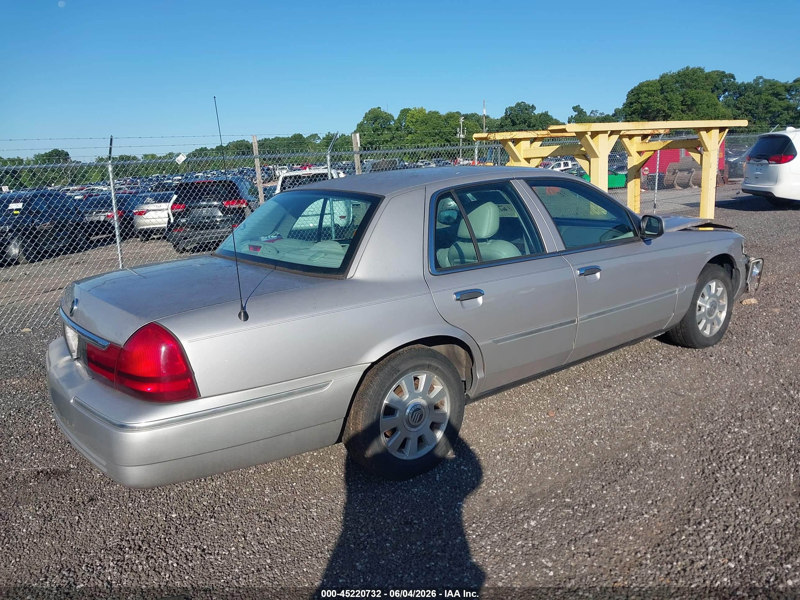 2005 Mercury Grand Marquis Ls/lse Gray vin: 2MEFM75W05X642956