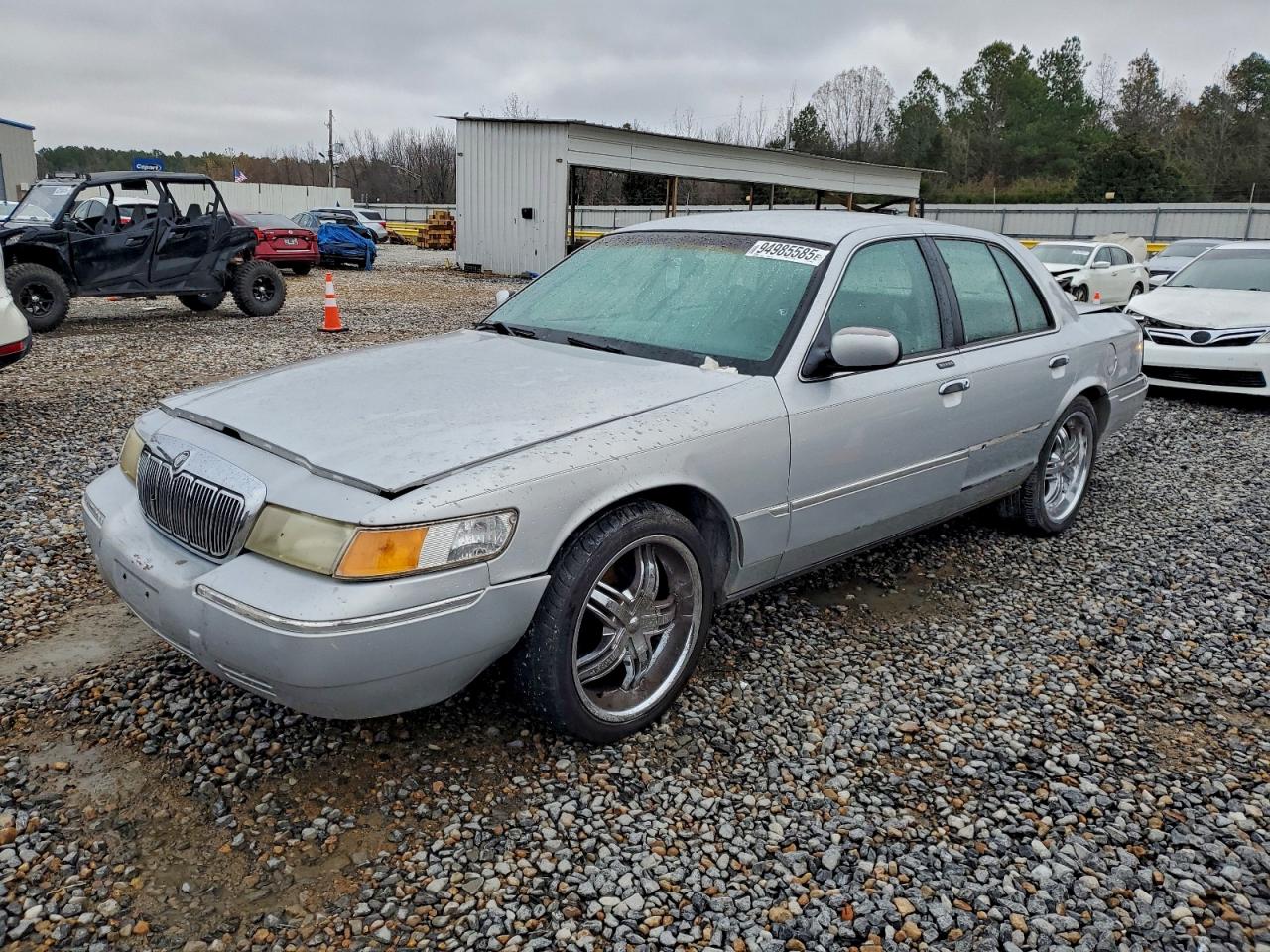 1998 Mercury Grand Marquis Ls Silver vin: 2MEFM75W0WX600806