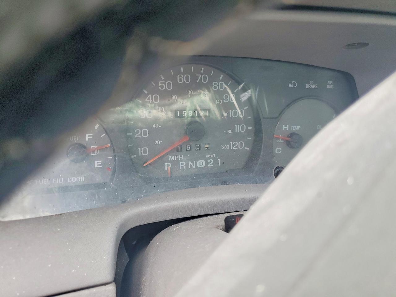 1999 Mercury Grand Marquis Ls Silver vin: 2MEFM75W0XX704844