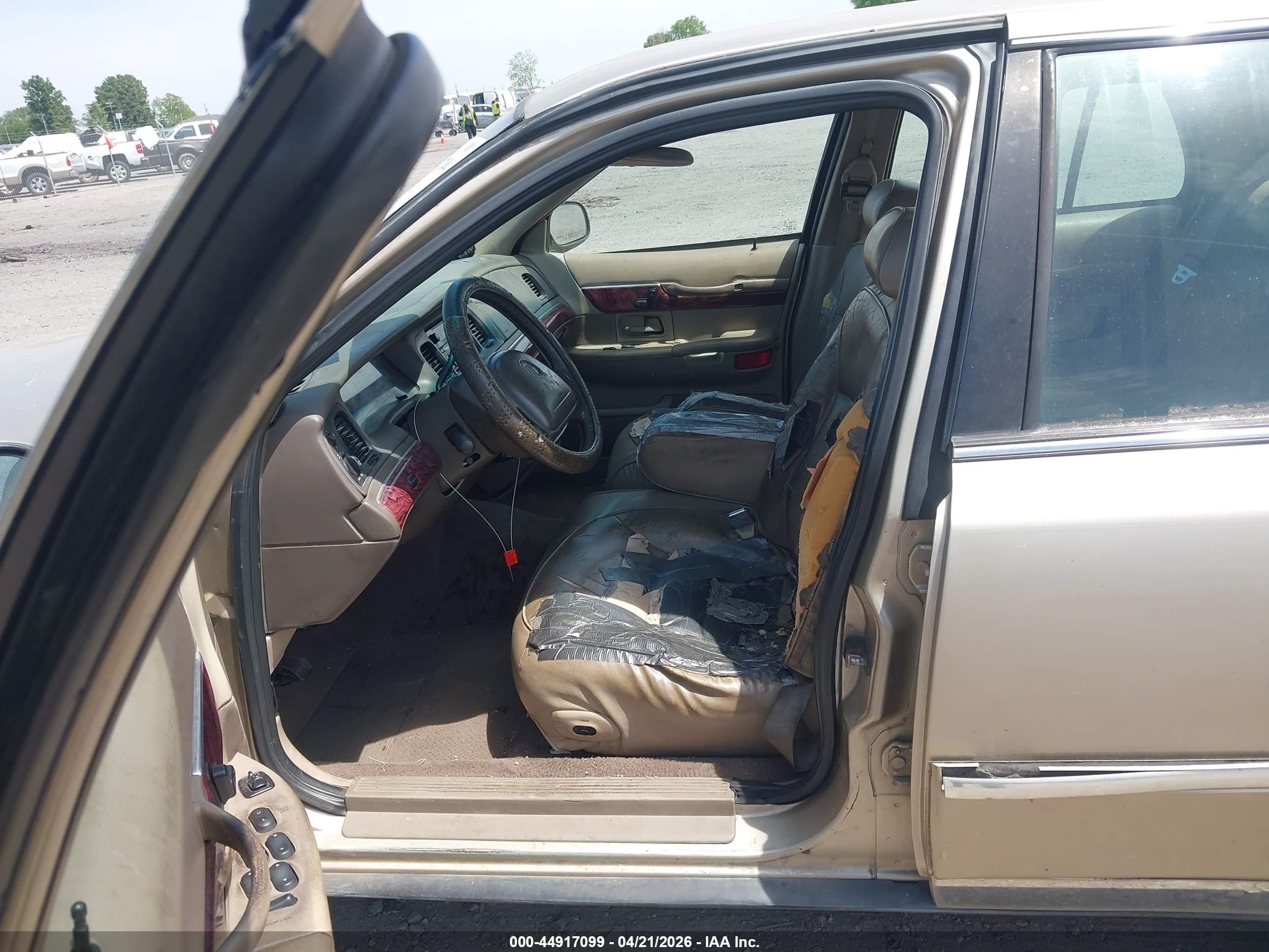 2000 Mercury Grand Marquis Ls Gold vin: 2MEFM75W0YX654920