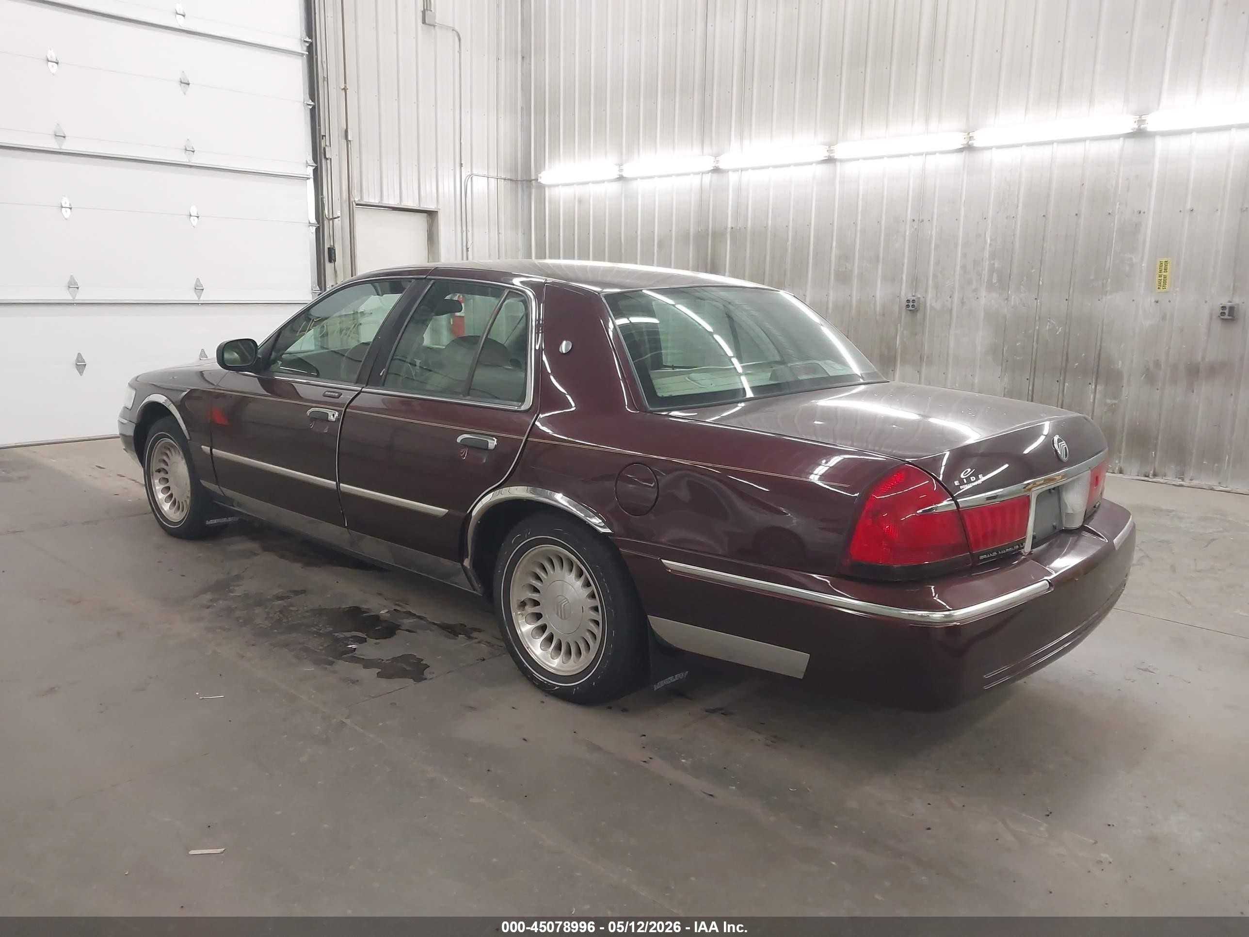 2001 Mercury Grand Marquis Ls Maroon vin: 2MEFM75W11X618594