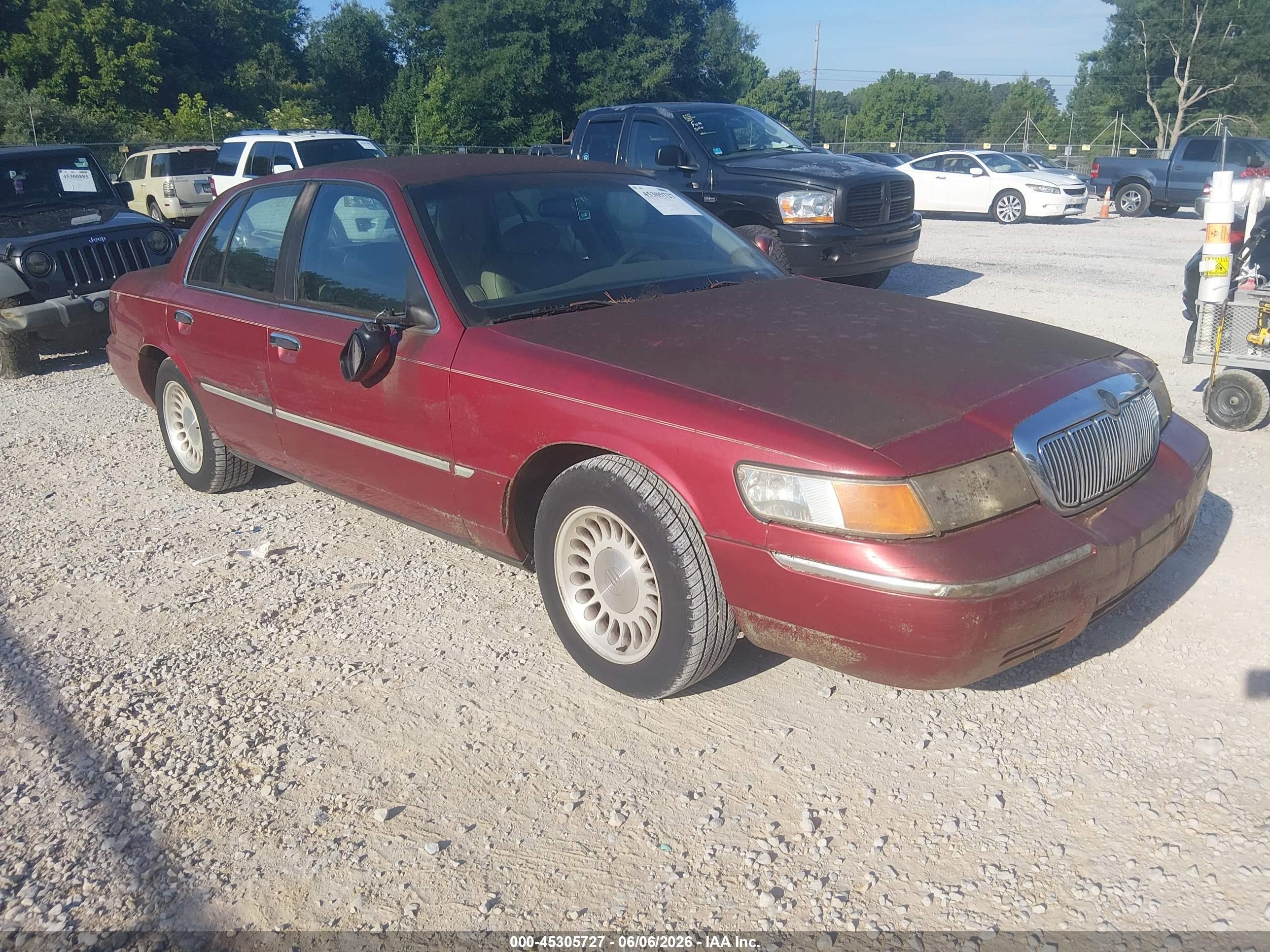 2001 Mercury Grand Marquis Ls Red vin: 2MEFM75W11X643060